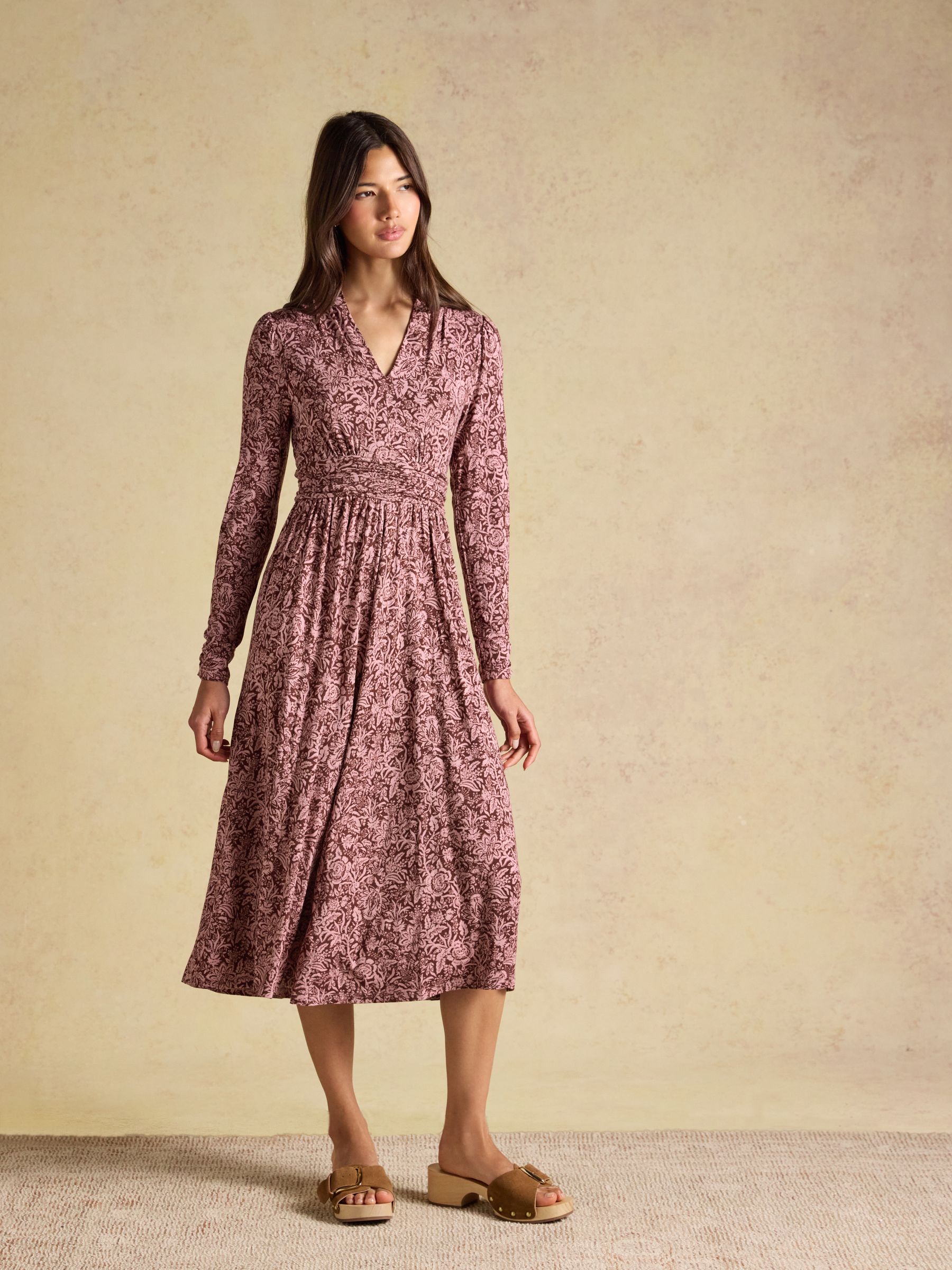 Mina Brown Jersey V Neck Ruched Waist Midi Dress - Image 5 of 8