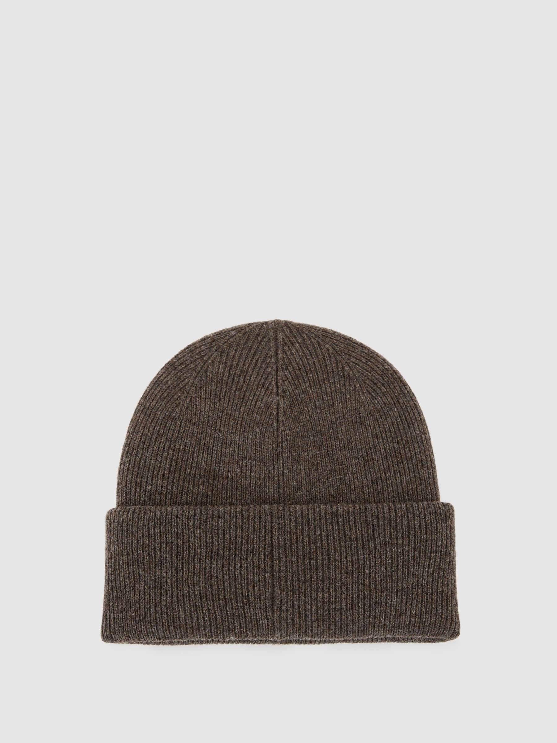 قبعة واين المطرزة بلون الرمادي الجبلي الممزوج - صورة 2 من 3