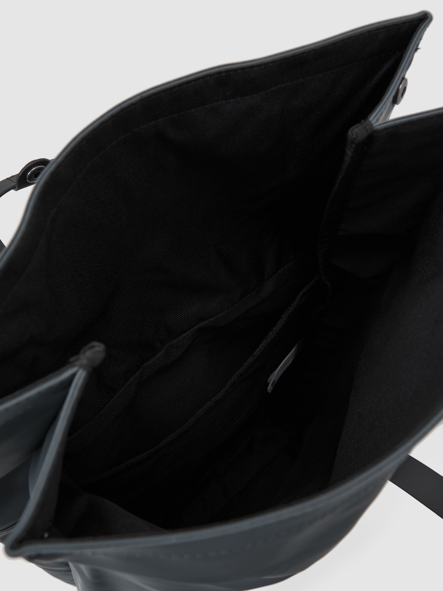 Rains 2-Way Tote-Bag Rucksack in Lagoon - Bild 2 von 4