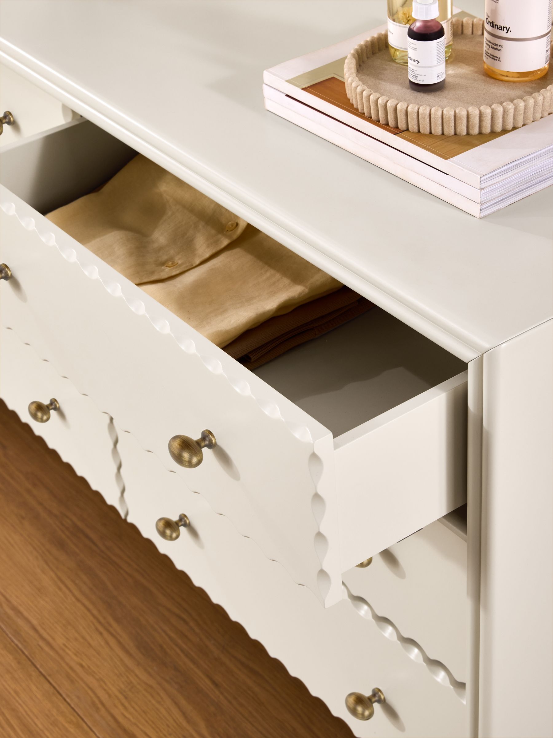 Roisin Chest of Drawer in Ecru White - Image 2 of 6 Roisin Chest of Drawer in Ecru White - Image 2 of 6