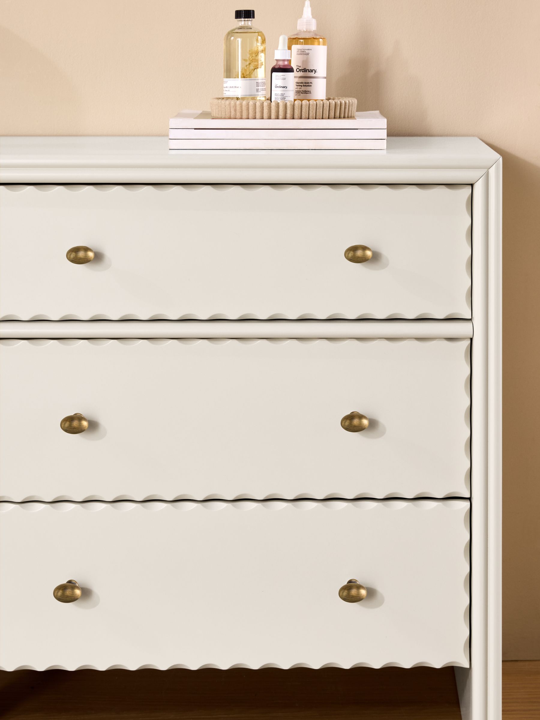 Roisin Chest of Drawer in Ecru White - Image 3 of 6