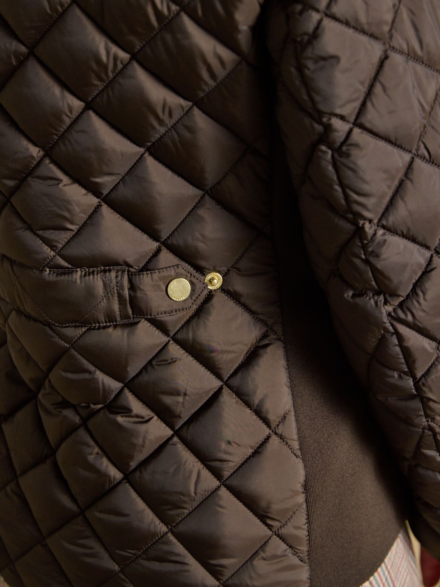 Braemar Luxe Chocolate Brown Showerproof Diamond Quilted Coat - Image 9 of 11