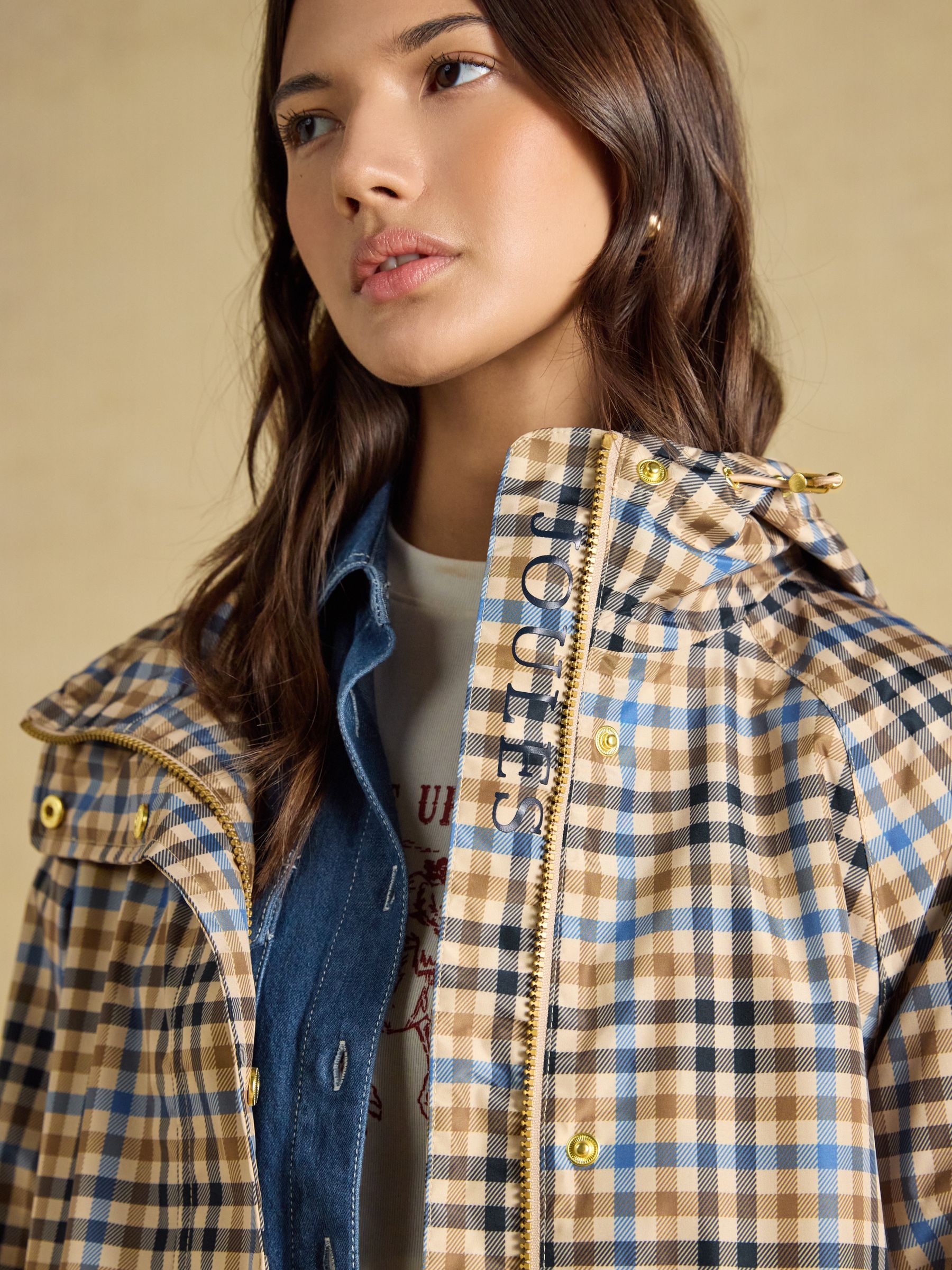 Everdry Brown Check Waterproof Packable Raincoat With Hood - Image 6 of 10