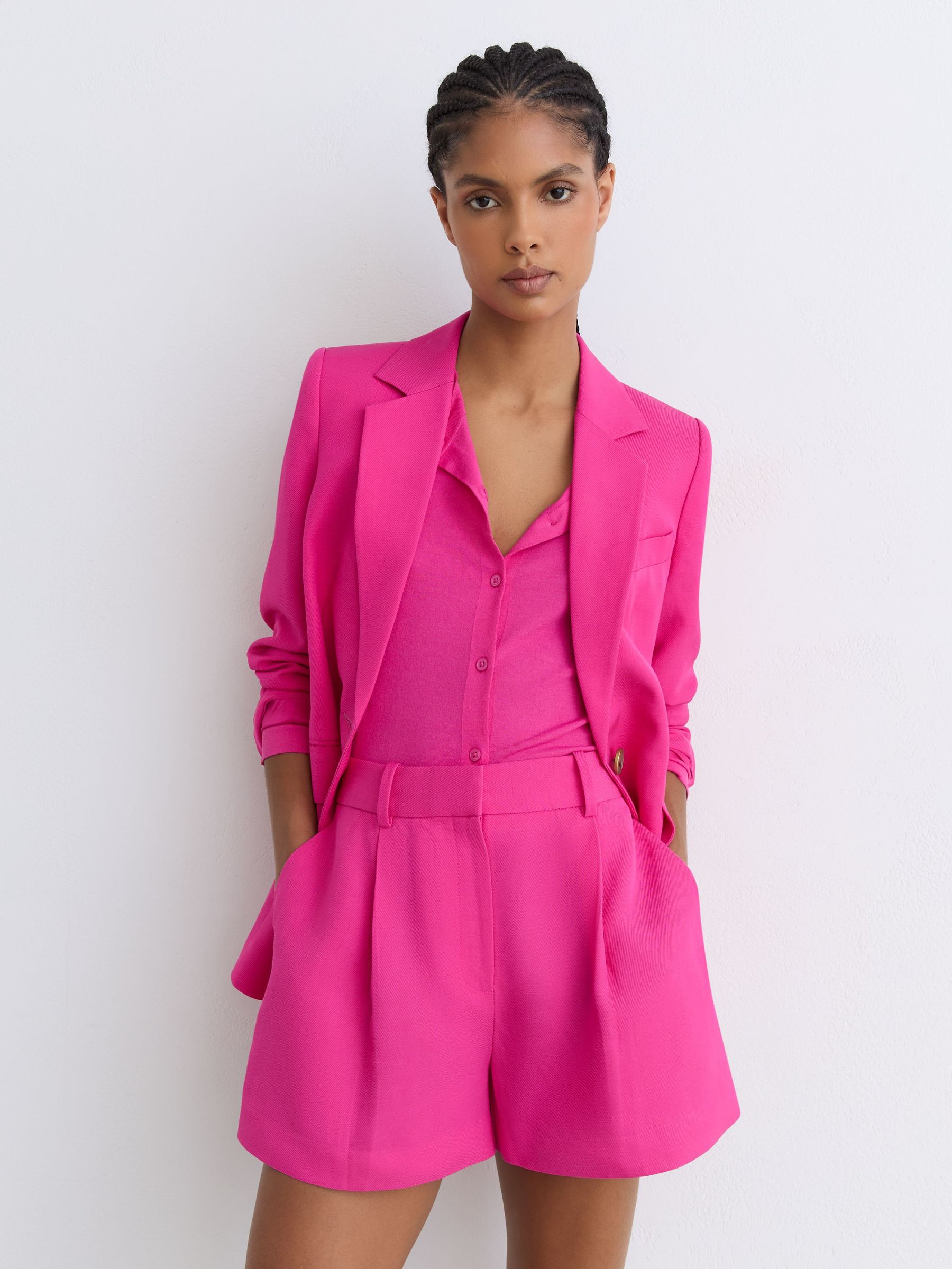 Tailored Shorts with Linen in Pink - Image 4 of 6