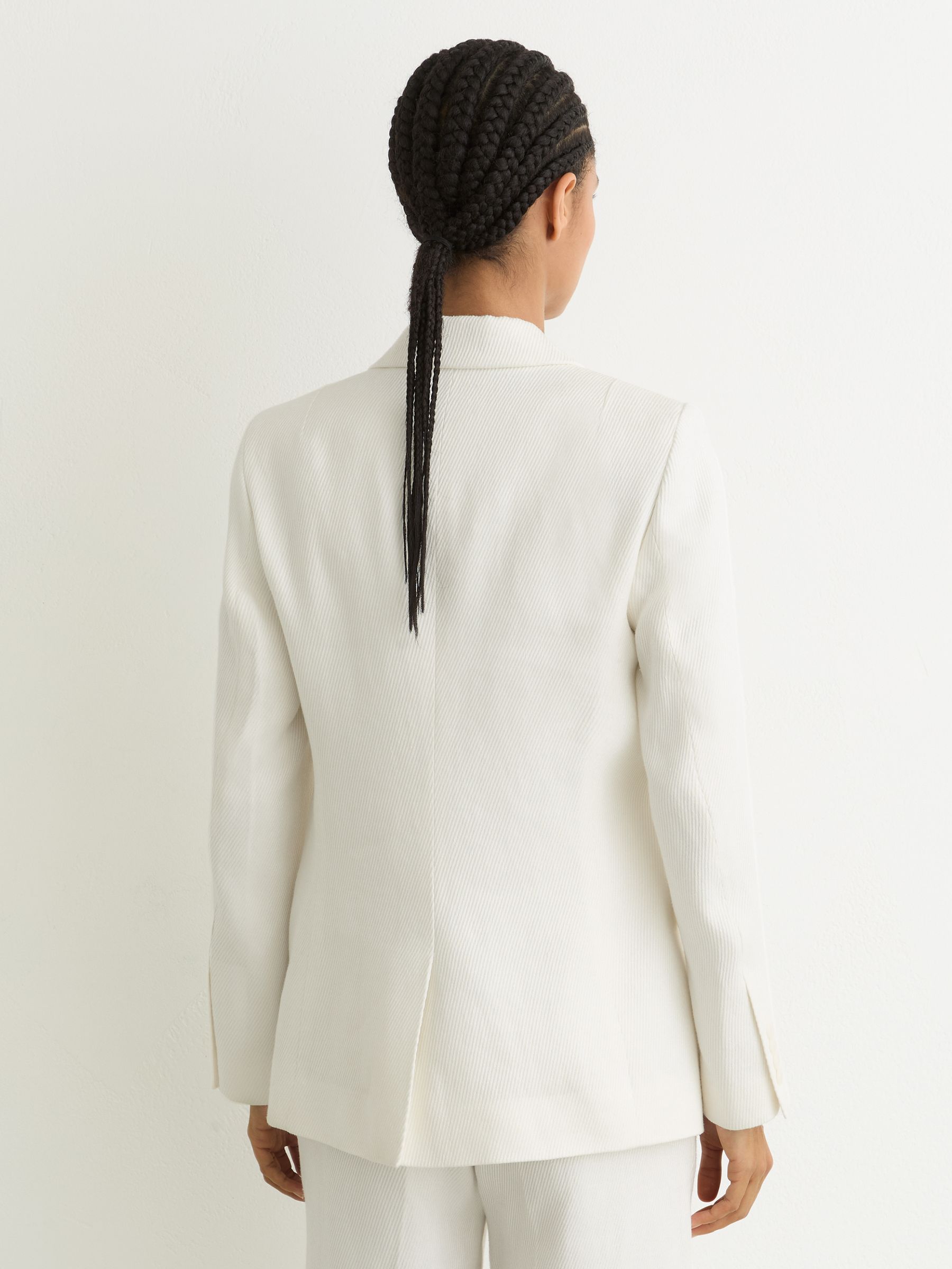 Linen-Blend Single-Breasted Suit Jacket in White - image 4