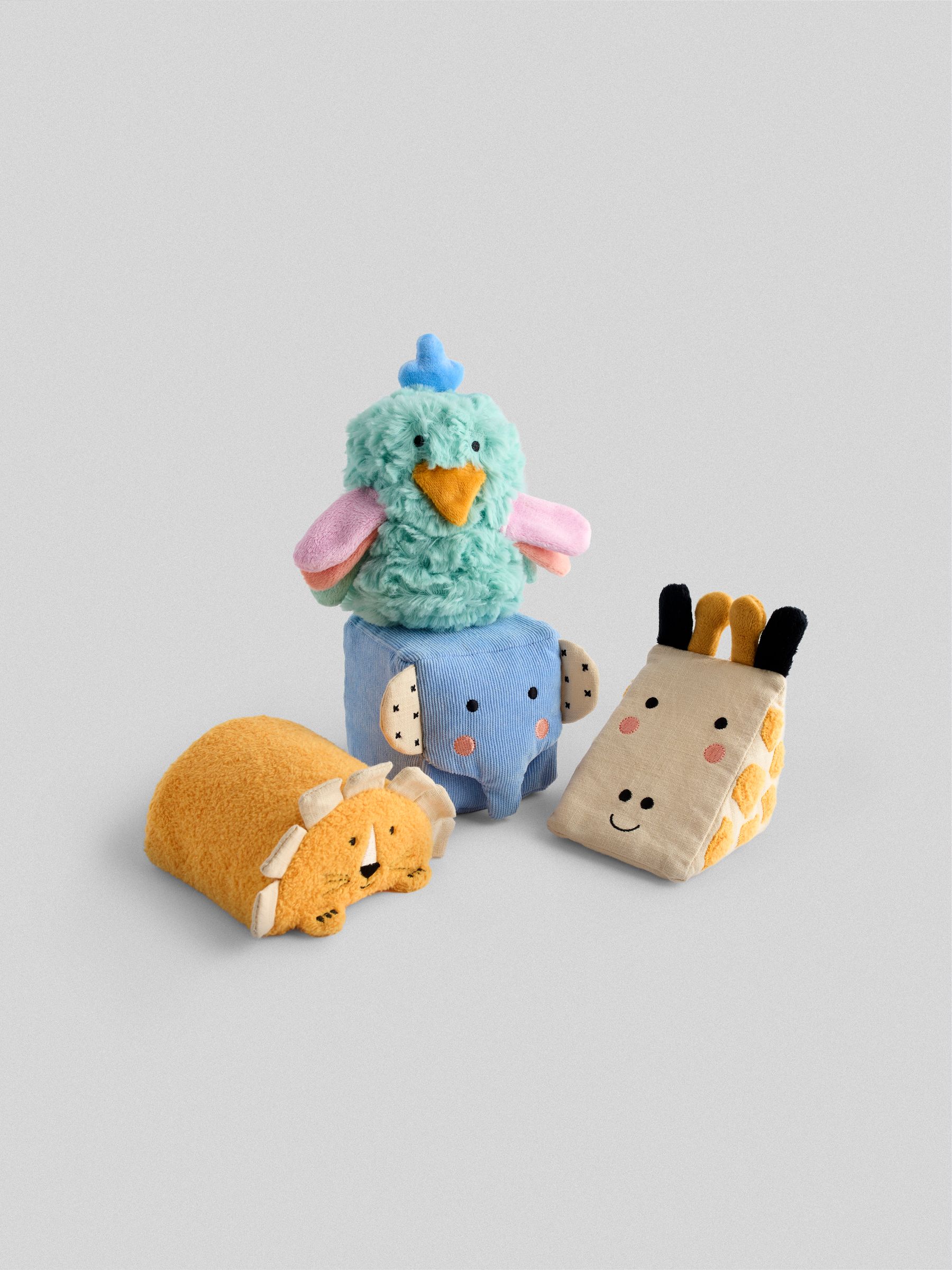 Yellow Safari Stacking Animals - Image 2 of 2