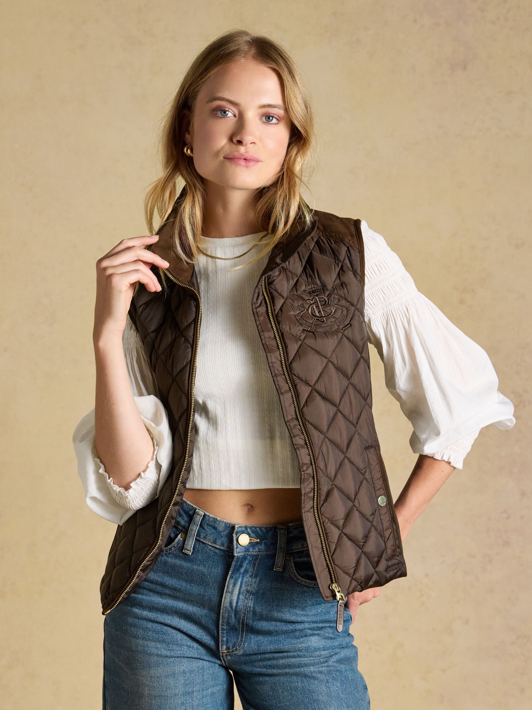 Braemar Luxe Chocolate Brown Showerproof Diamond Quilted Gilet - Image 6 of 10