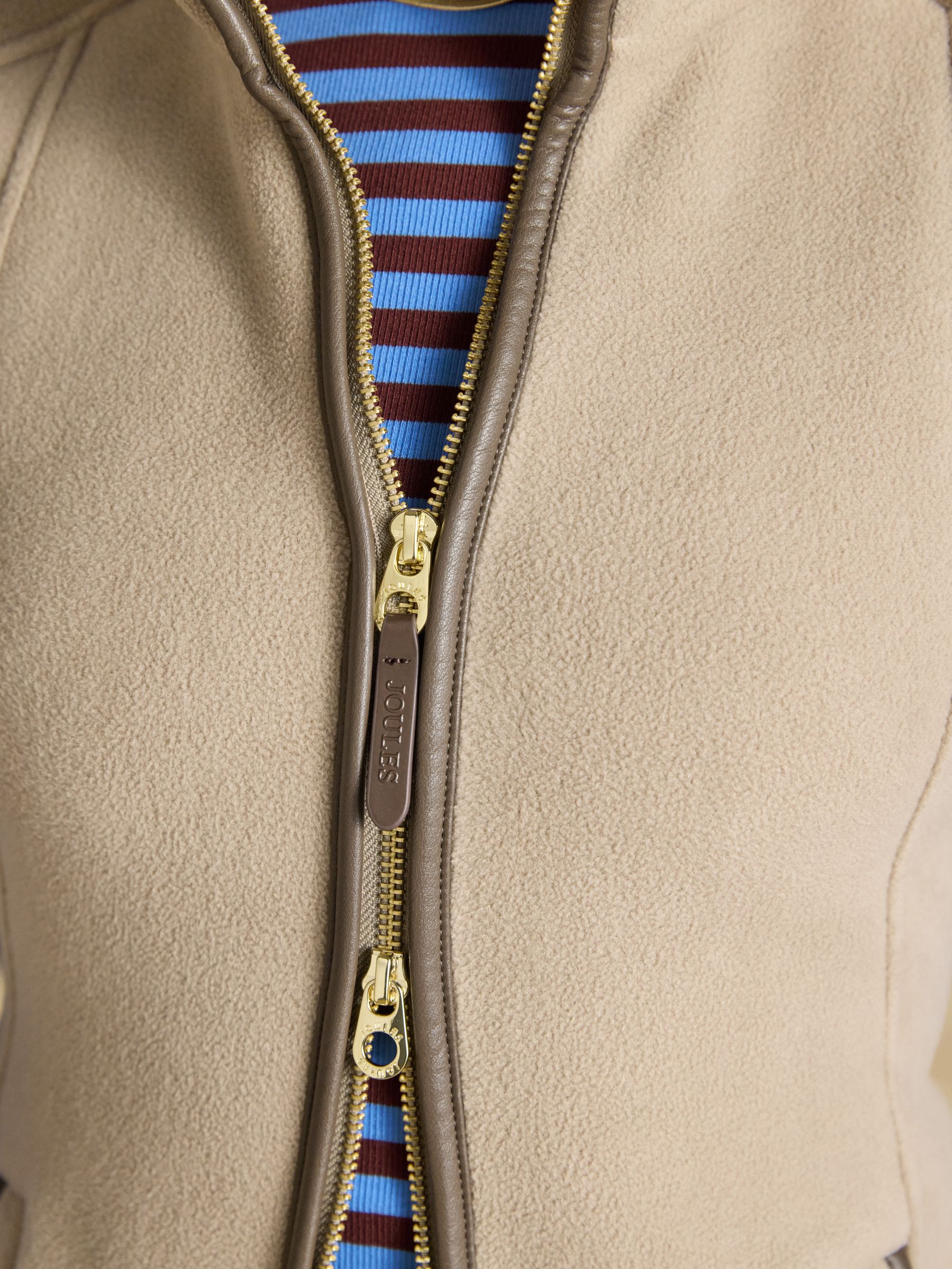 Heritage Mink Brown Regular Fleece Gilet - Image 4 of 9