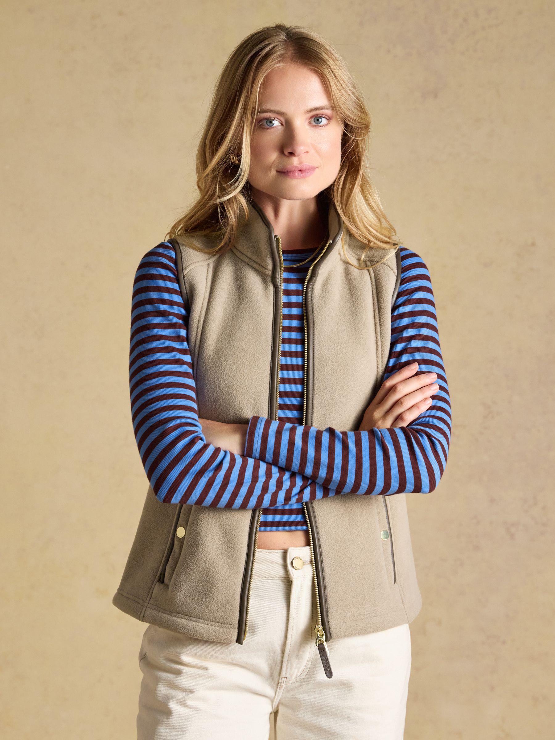 Heritage Mink Brown Regular Fleece Gilet - Image 5 of 9