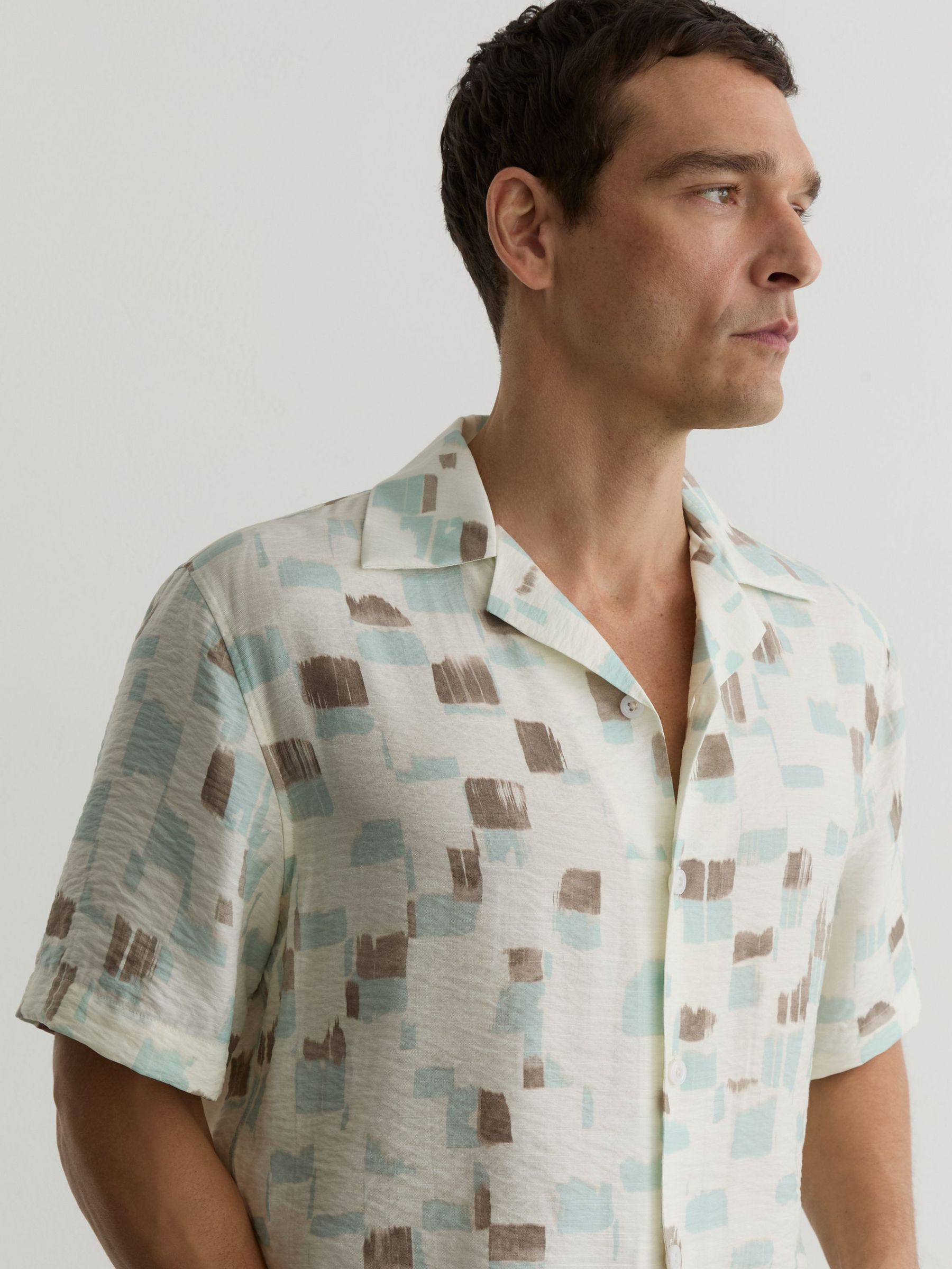 Brushstroke-Print Cuban-Collar Shirt in Off White - Image 1 of 5