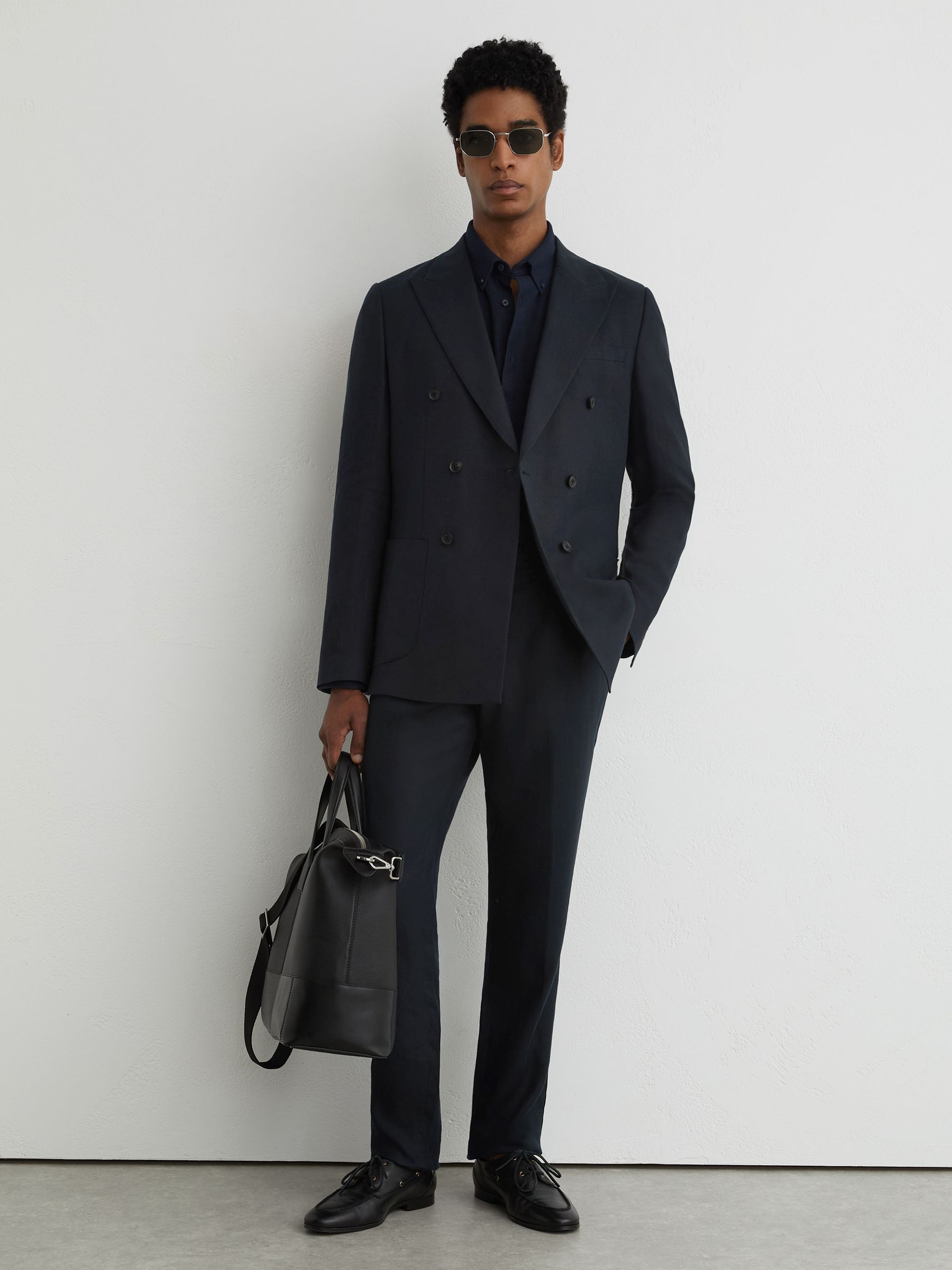 Linen Double-Breasted Suit Blazer Tailored-Fit in Navy - Image 3 of 9