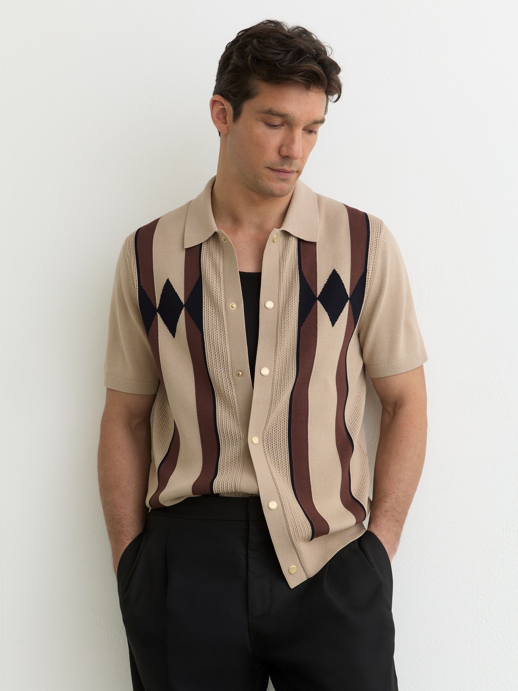 Argyle-Knit Press-Stud Polo Shirt in Camel Brown - image 4