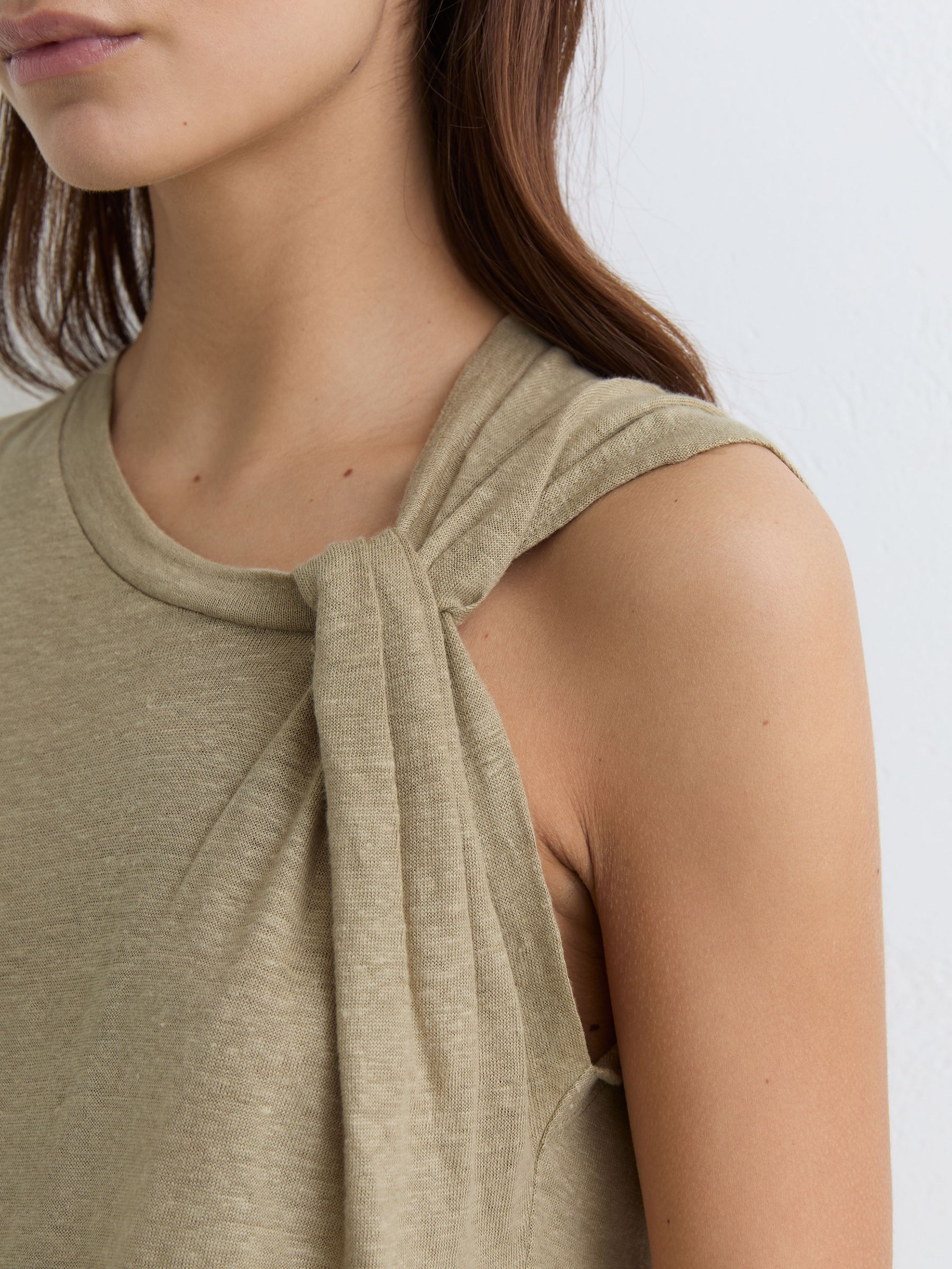Linen Twist-Detail T-Shirt in Green - Image 3 of 6
