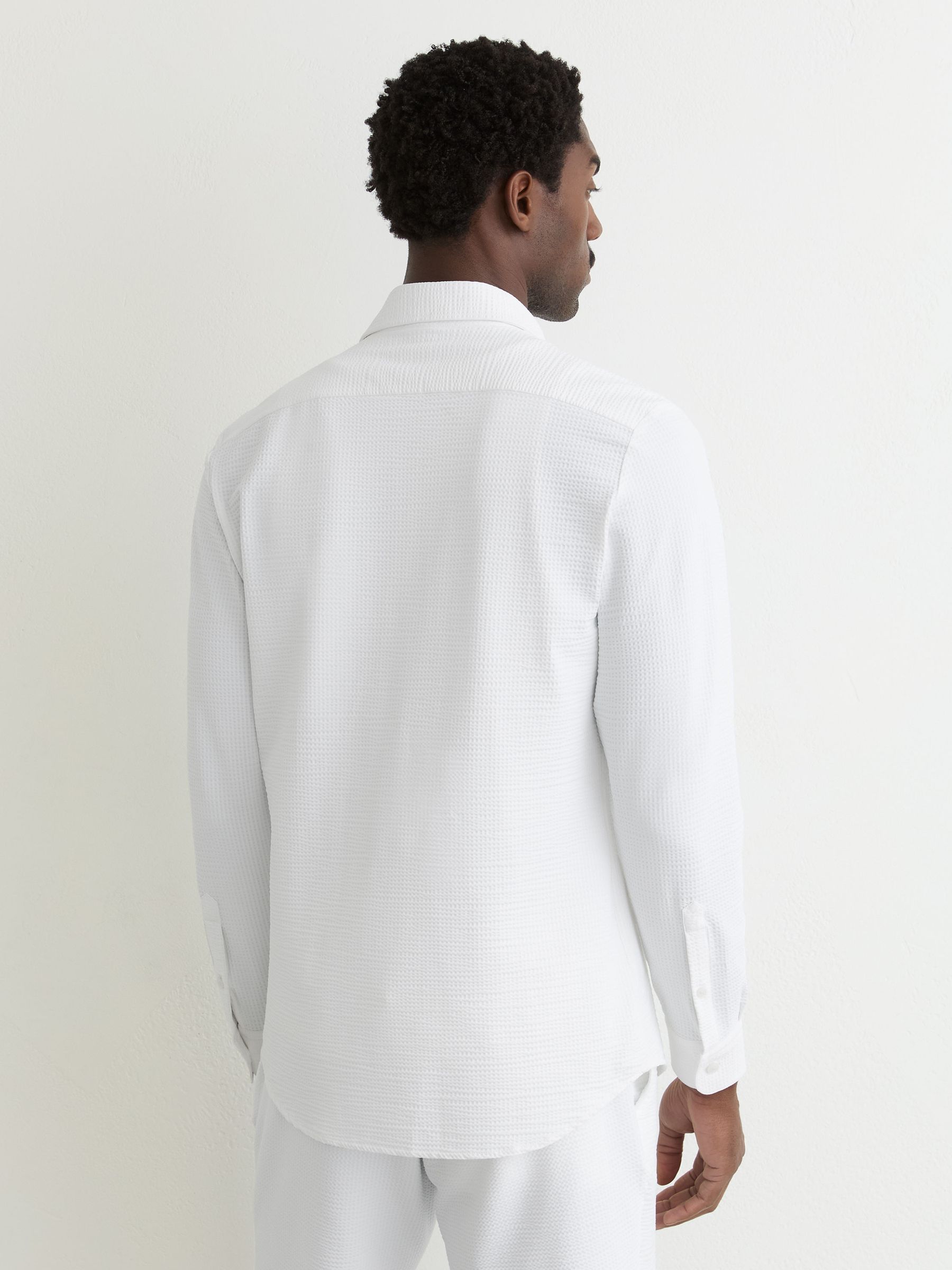 Seersucker Cutaway-Collar Regular-Fit Shirt in White - Image 5 of 6
