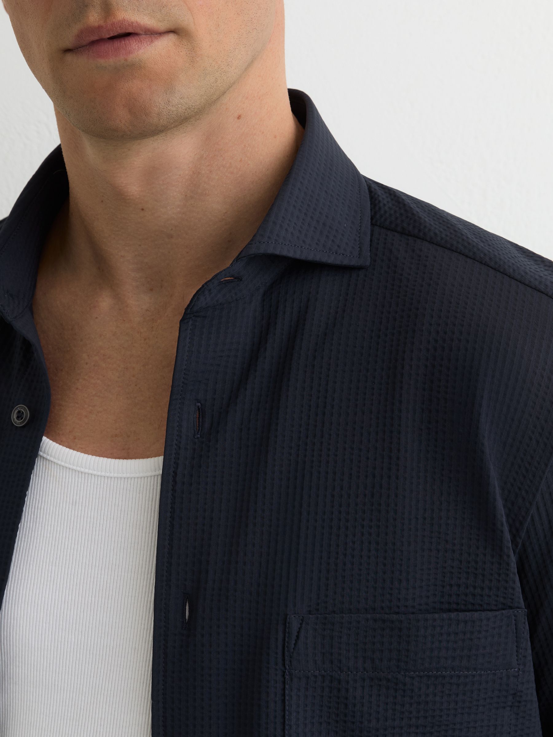 Seersucker Cutaway-Collar Regular-Fit Shirt in Navy - Image 4 of 6