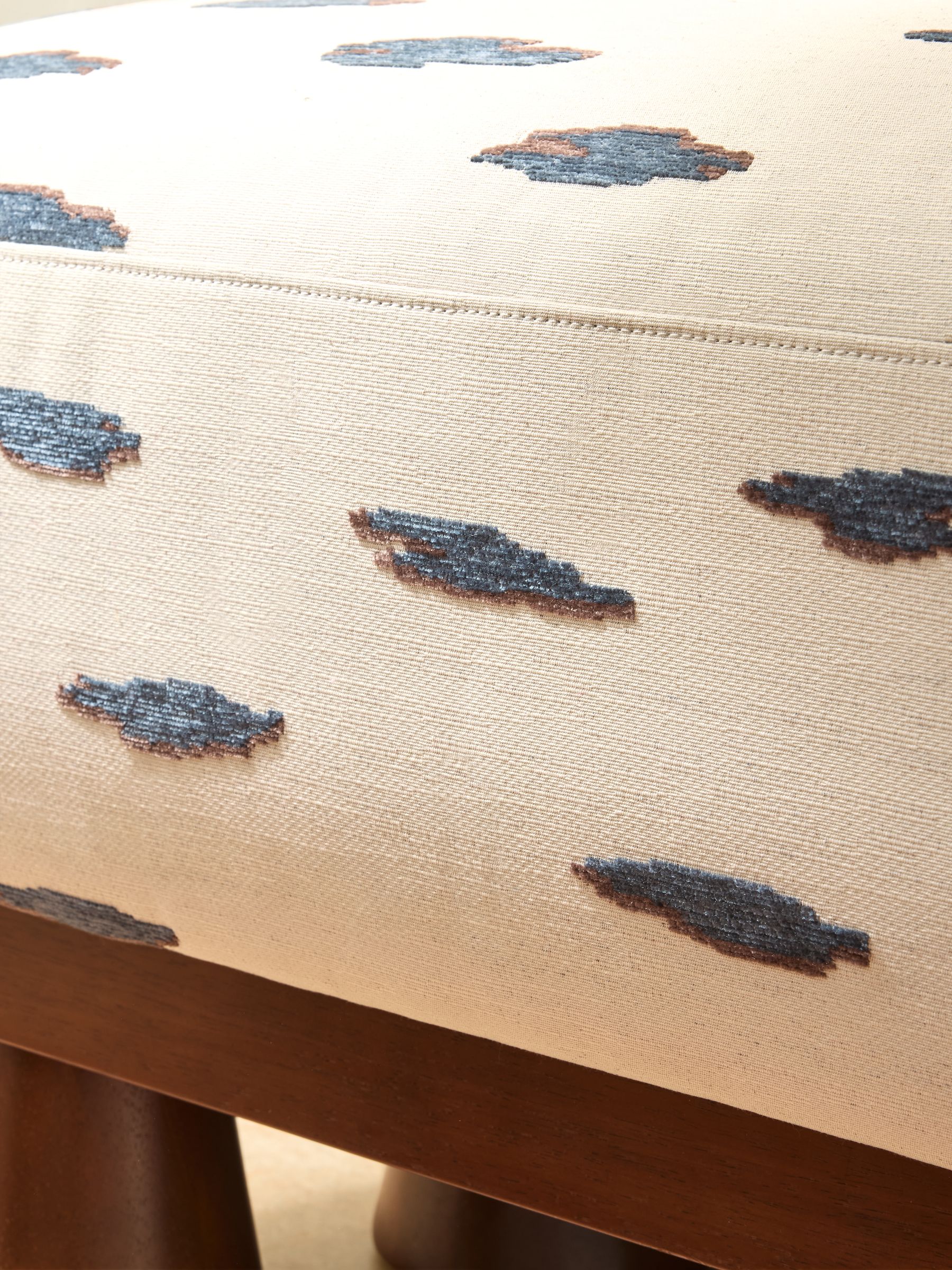 Talvi Bench in Mikumo Blue - Image 3 of 3