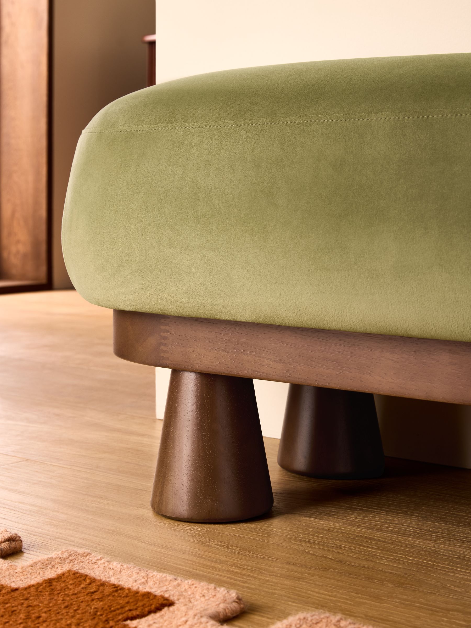 Talvi Bench in Fern Green Velvet - Image 2 of 3 Talvi Bench in Fern Green Velvet - Image 2 of 3