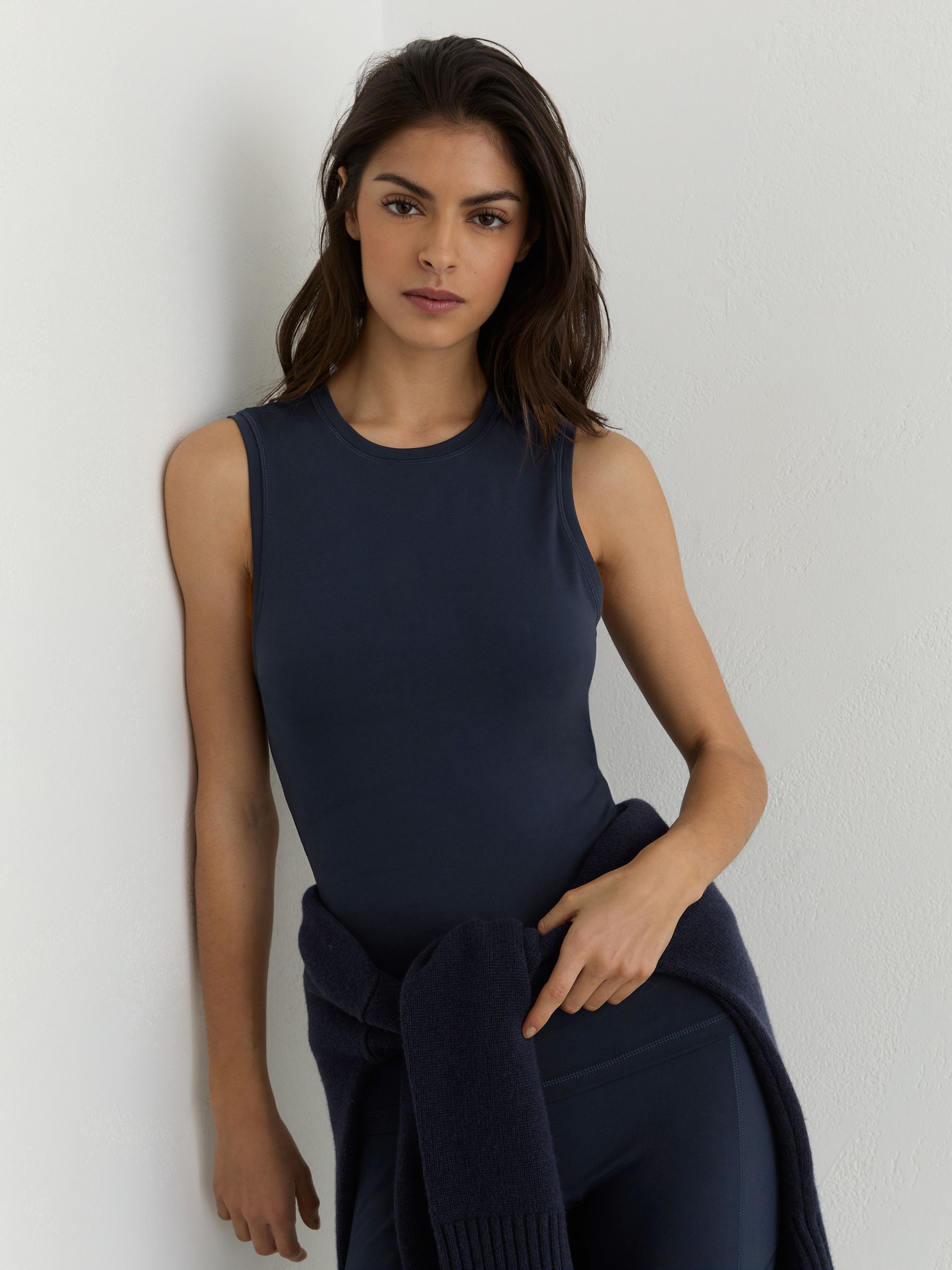 Crew-neck Ruched Sports Vest