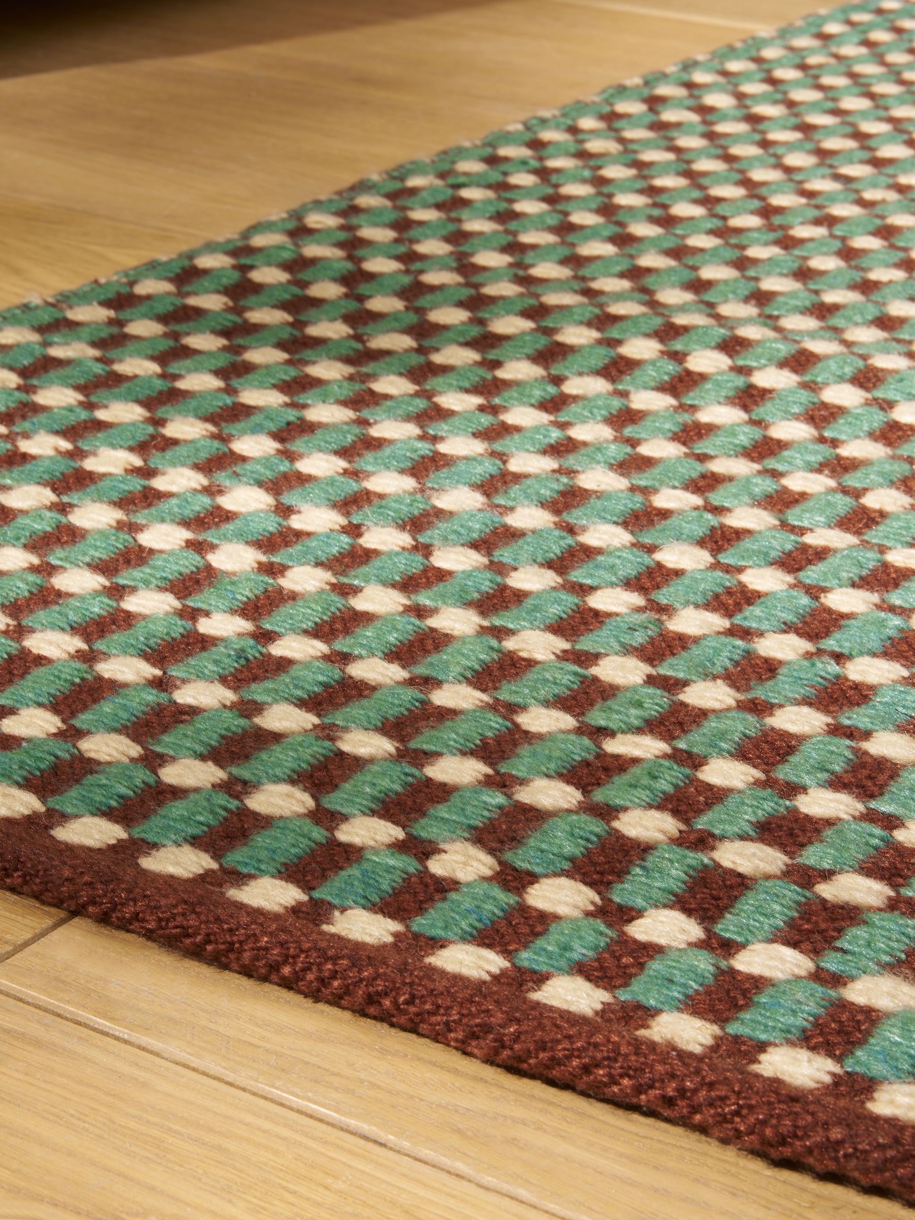 Ember Runner in Teal Blue - Image 3 of 5