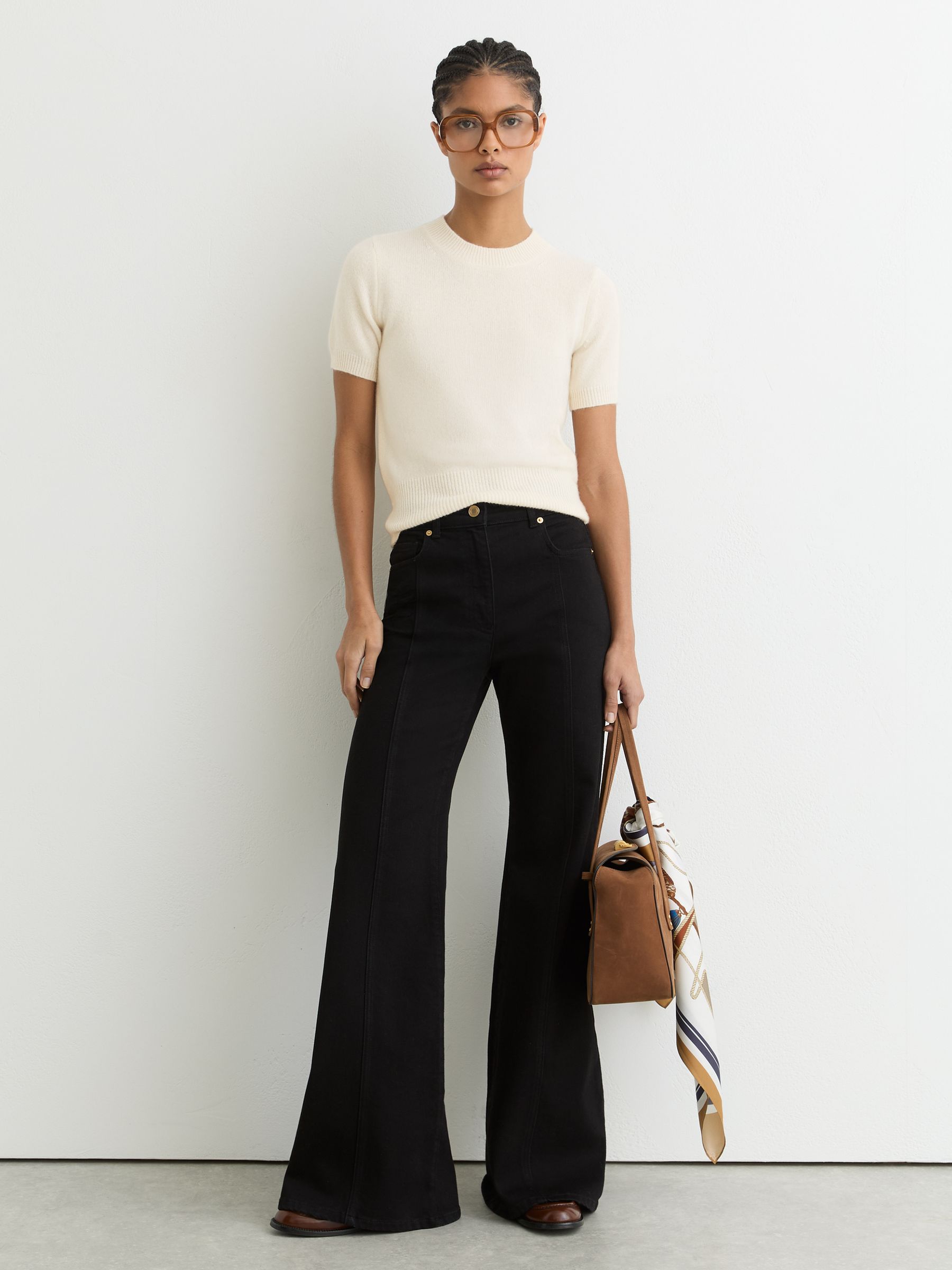 100% Cashmere Crew Neck T-Shirt in Ivory