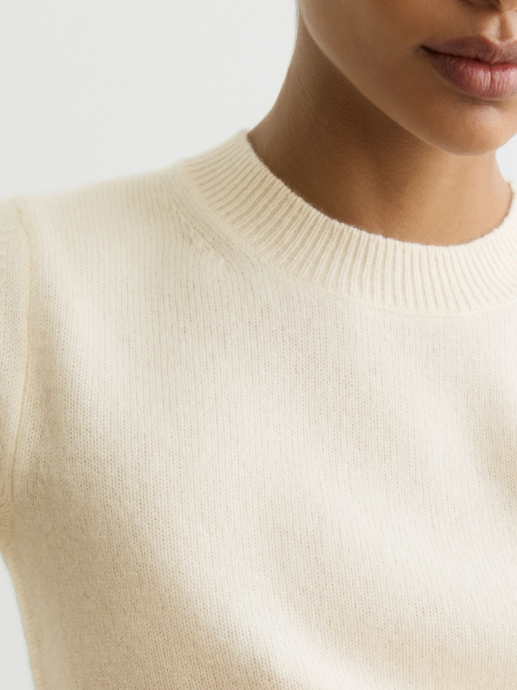 100% Cashmere Crew Neck T-Shirt in Ivory - Image 4 of 8