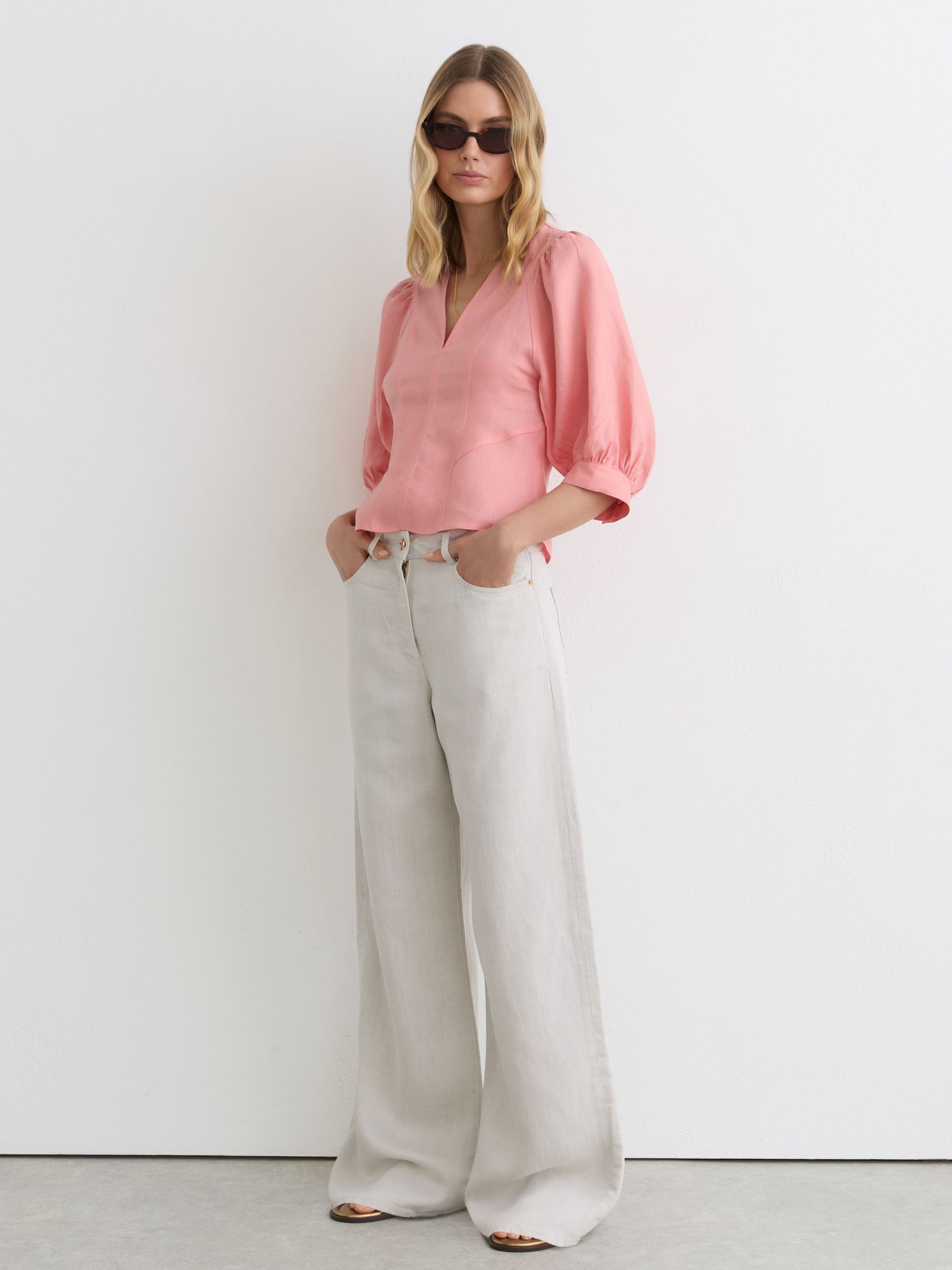 Linen Balloon-Sleeve Top in Coral Pink - Image 4 of 6