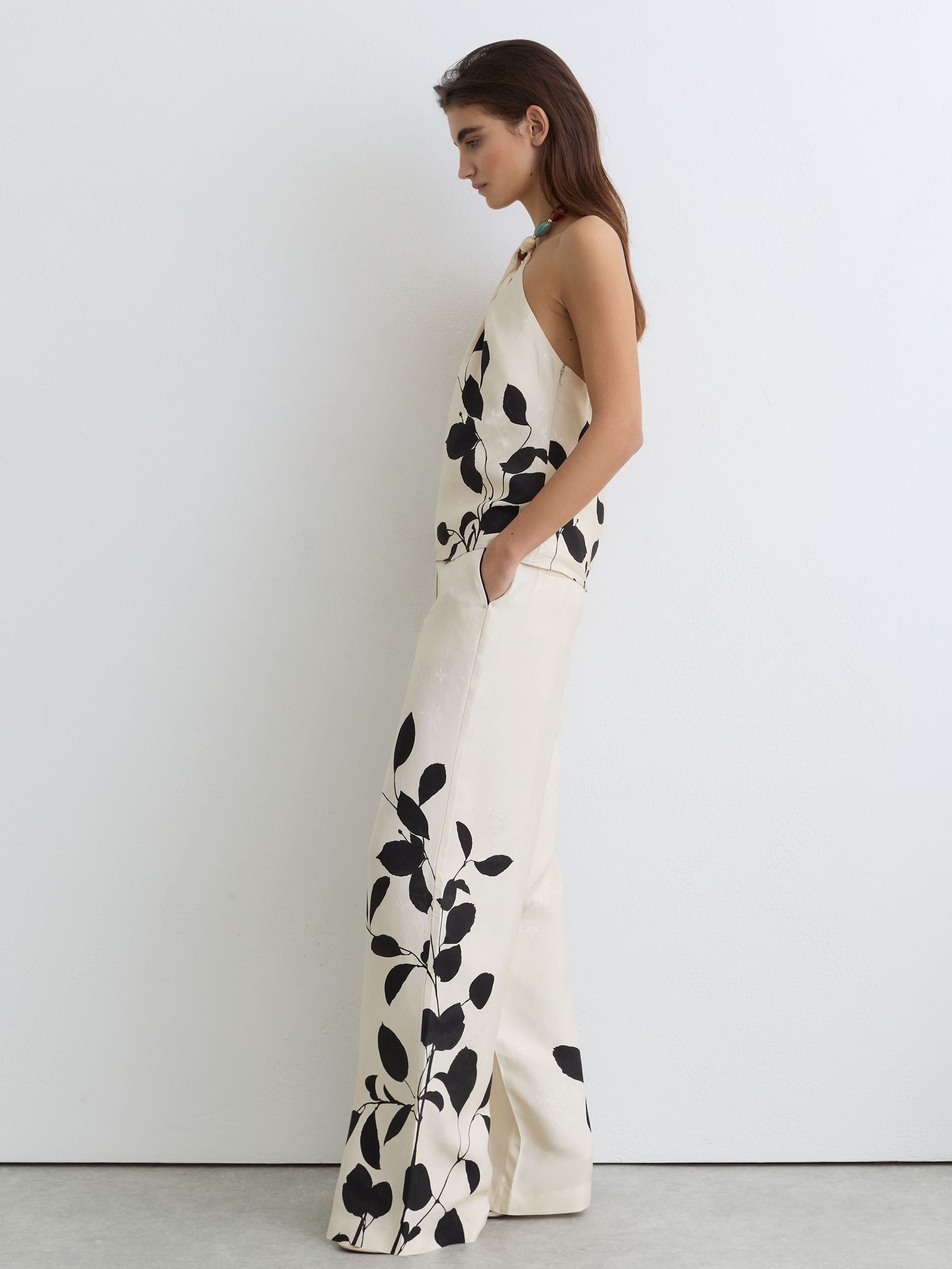 Jacquard Printed Wide-Leg Trousers in Ivory/Black - Image 4 of 8