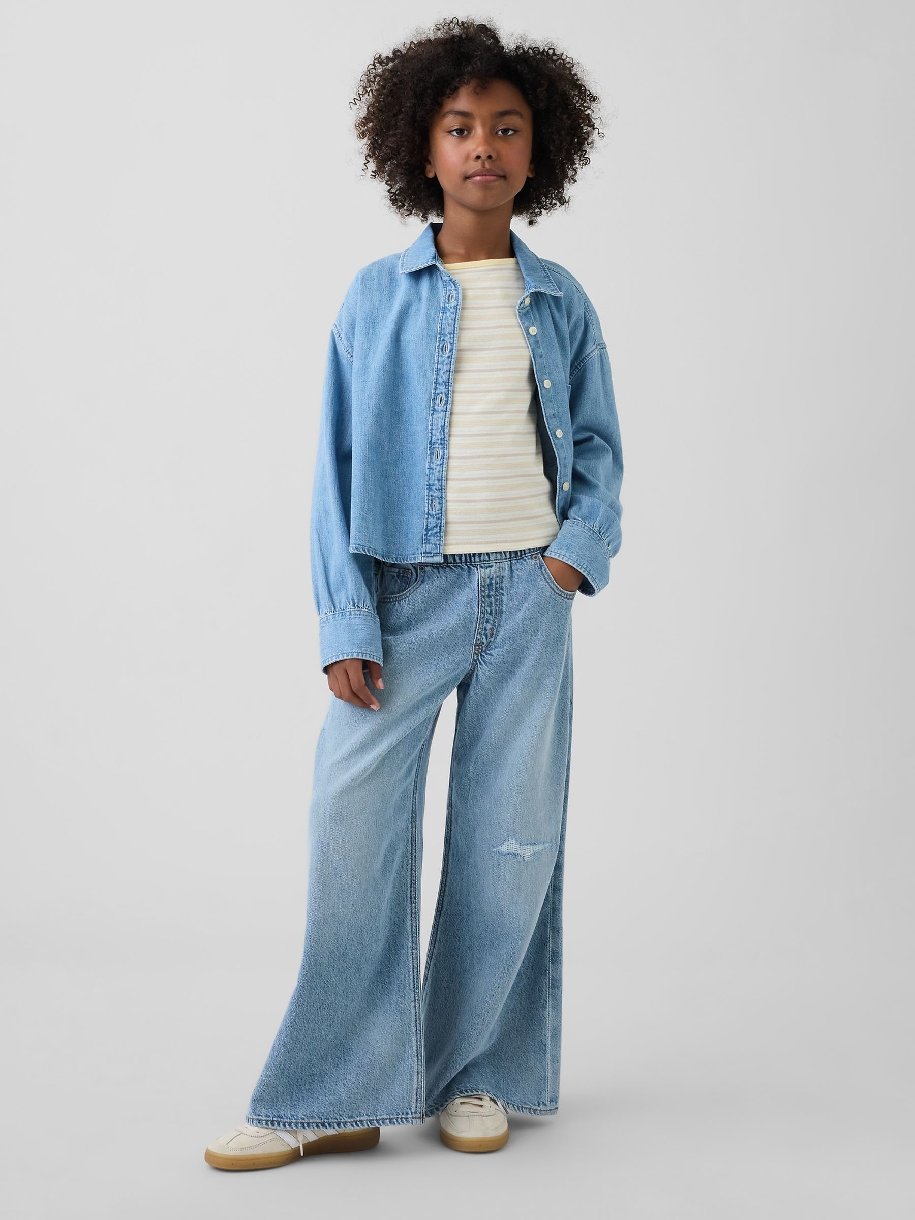 Medium wash UltraSoft Low Rise Baggy Jeans - Image 3 of 5