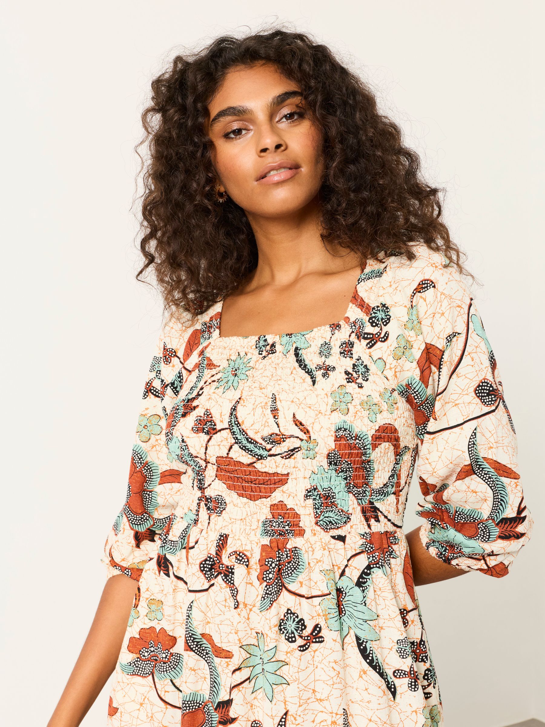 Adele Ivory Batik Petite Midi Dress - Image 4 of 6