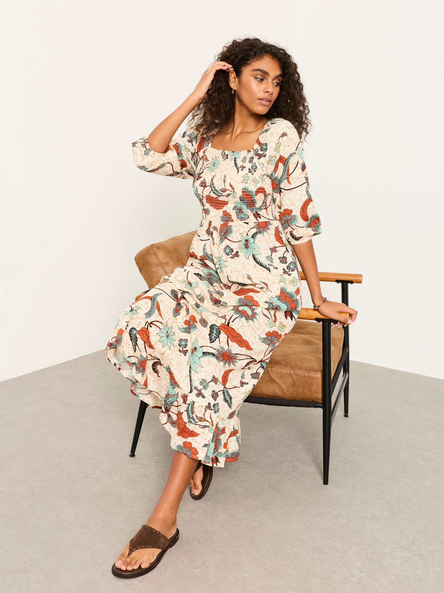 Adele Ivory Batik Petite Midi Dress - Image 5 of 6