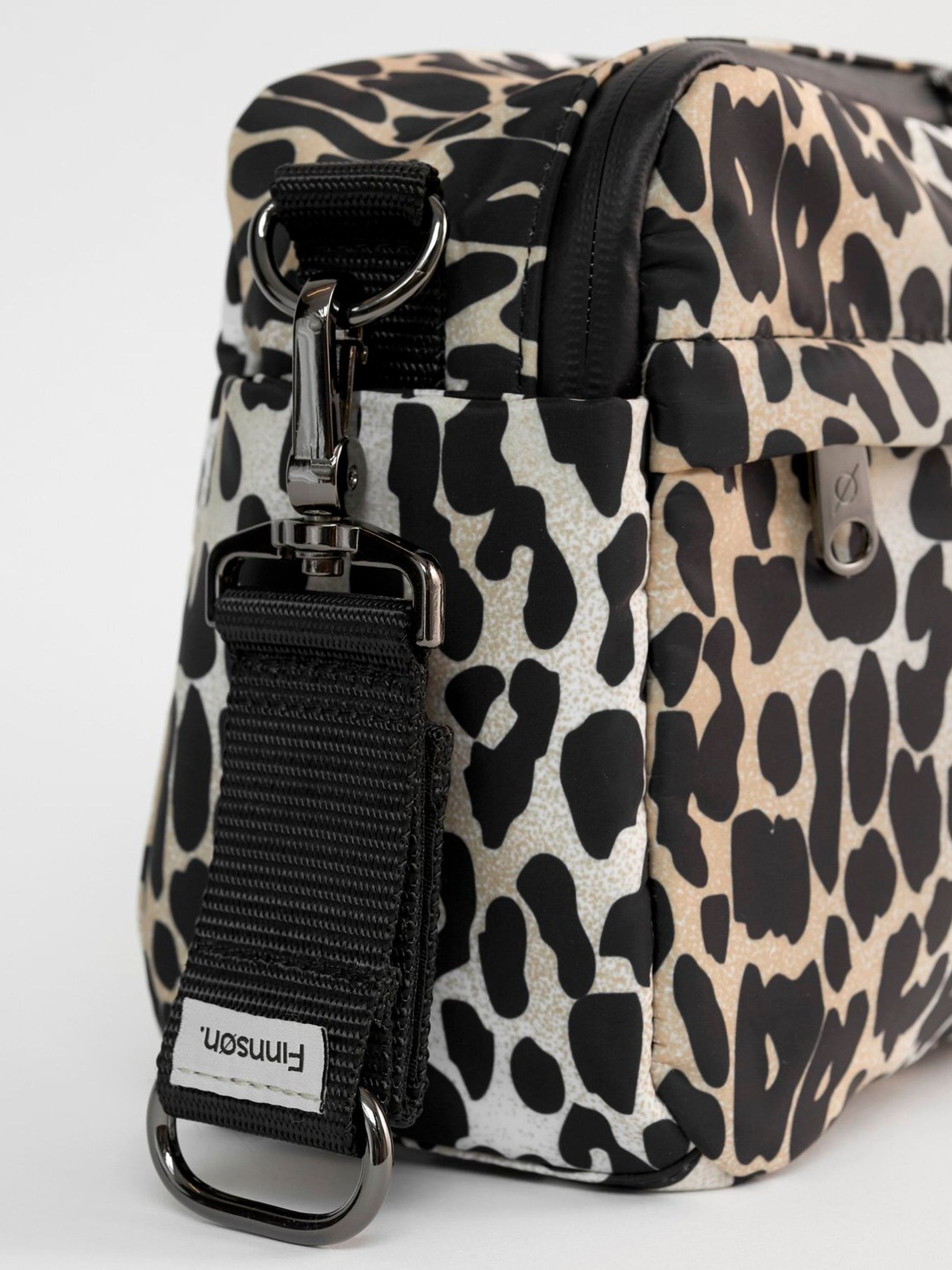 Finnson Leopard Frida Stroller Organiser With Stroller Clips - Image 5 of 6