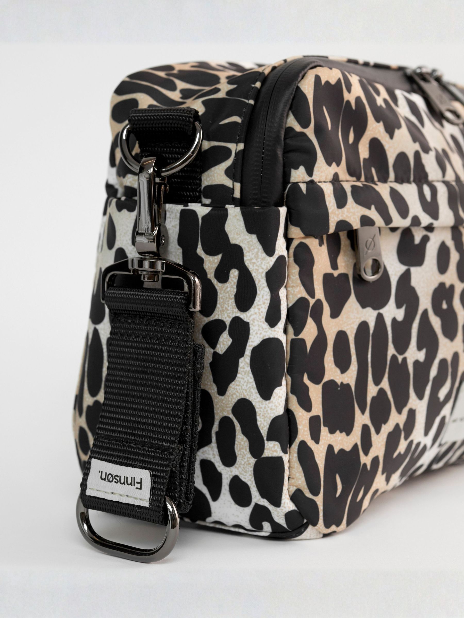Finnson Leopard Frida Stroller Organiser With Stroller Clips - Image 6 of 6