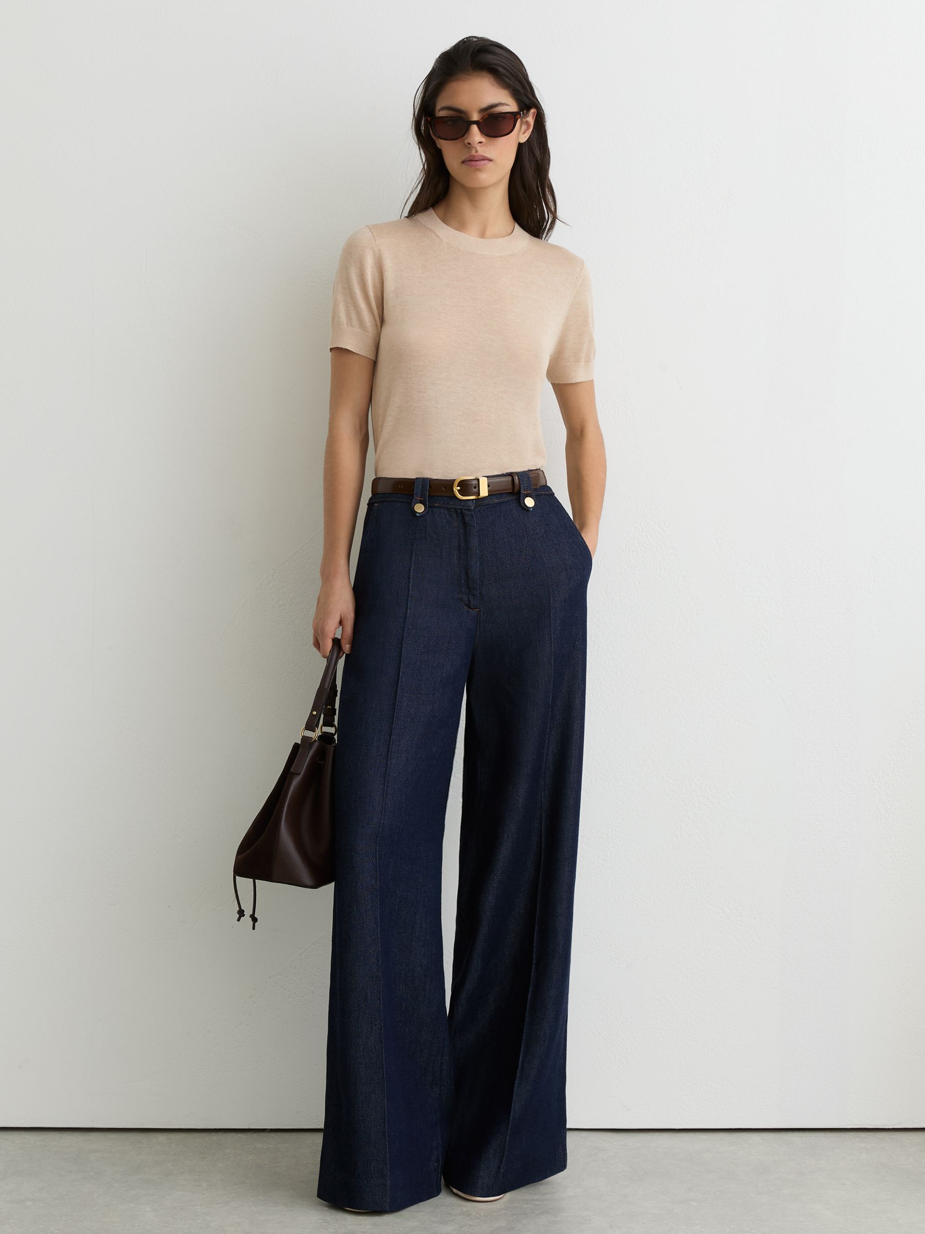 Short-Sleeve Knitted Top with Linen in Neutral - Image 3 of 7