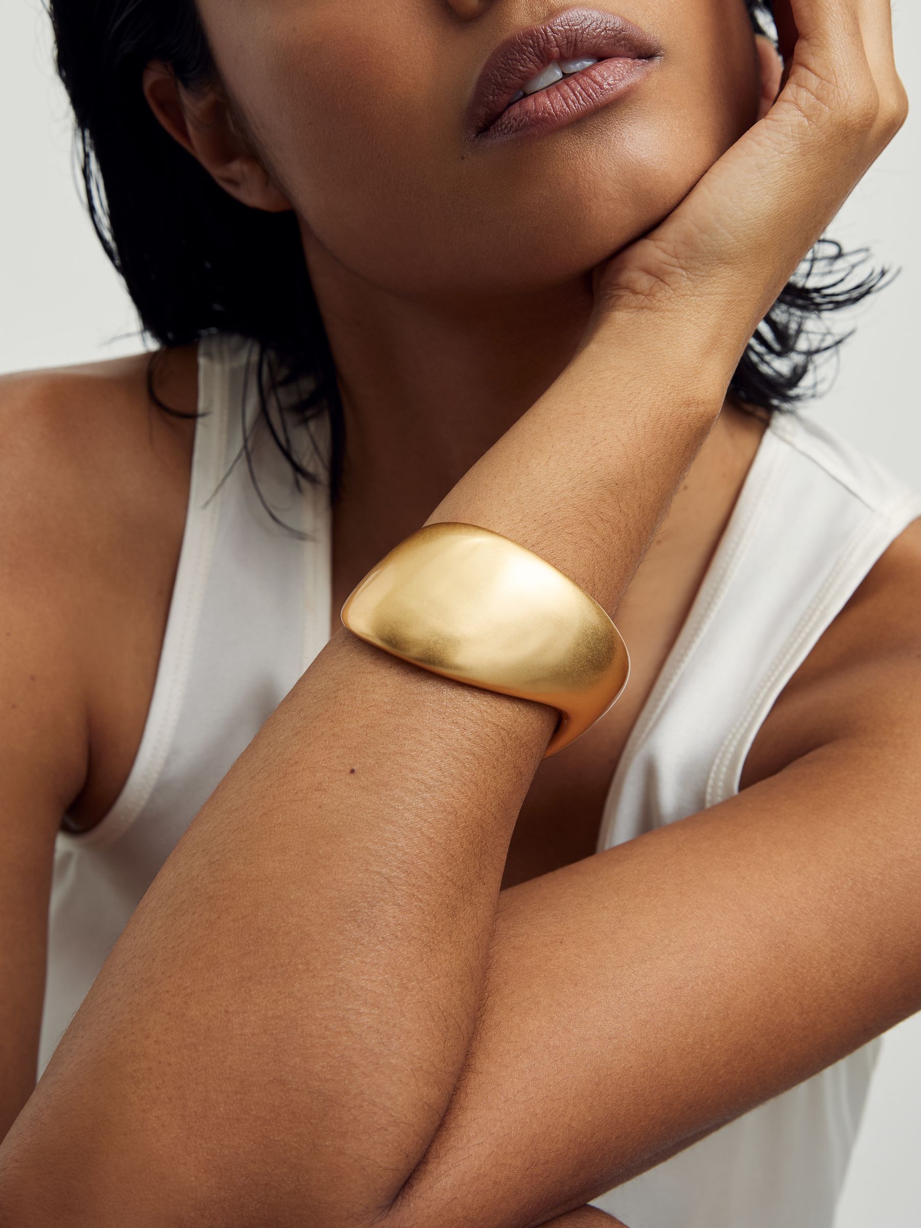 Sculpted Cuff in Gold Tone - image 4