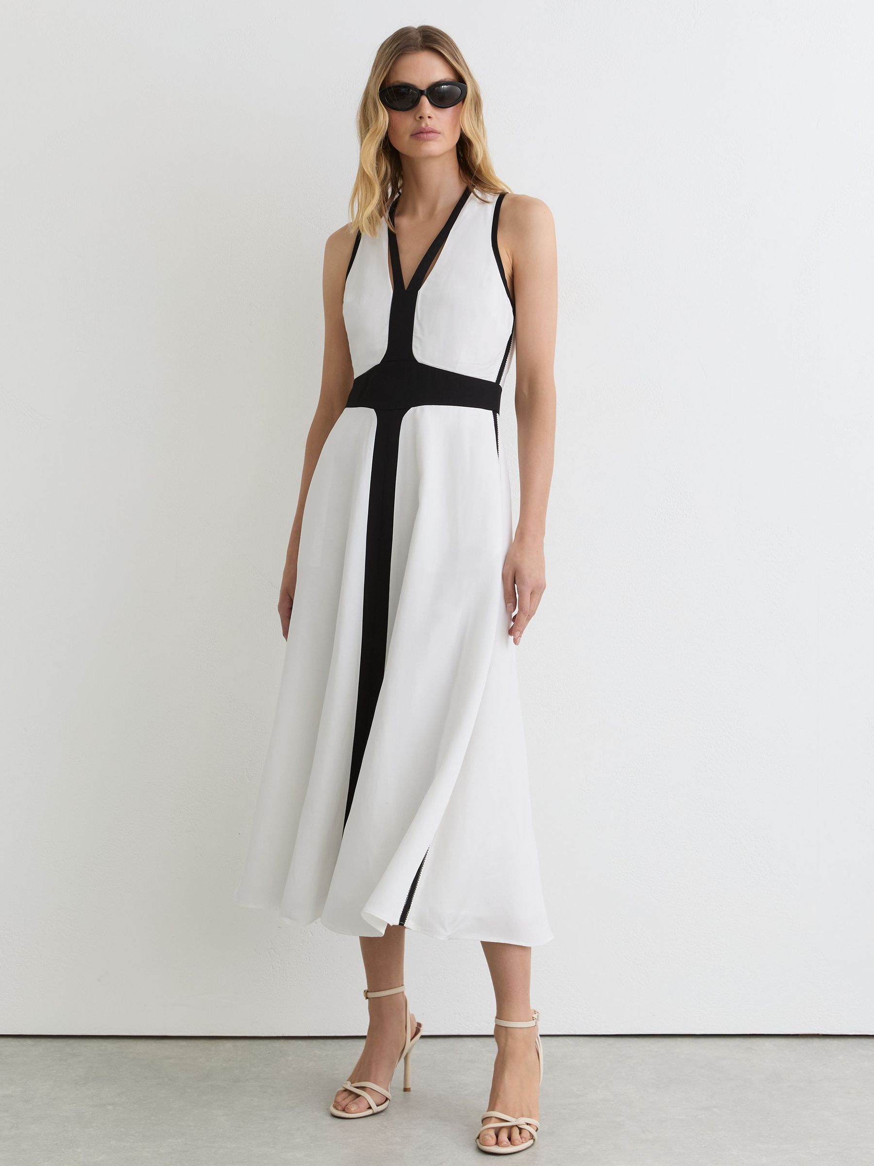 Petite Contrast-Trim Cross-Back Midi Dress with Linen in Ivory/Black - Image 3 of 7