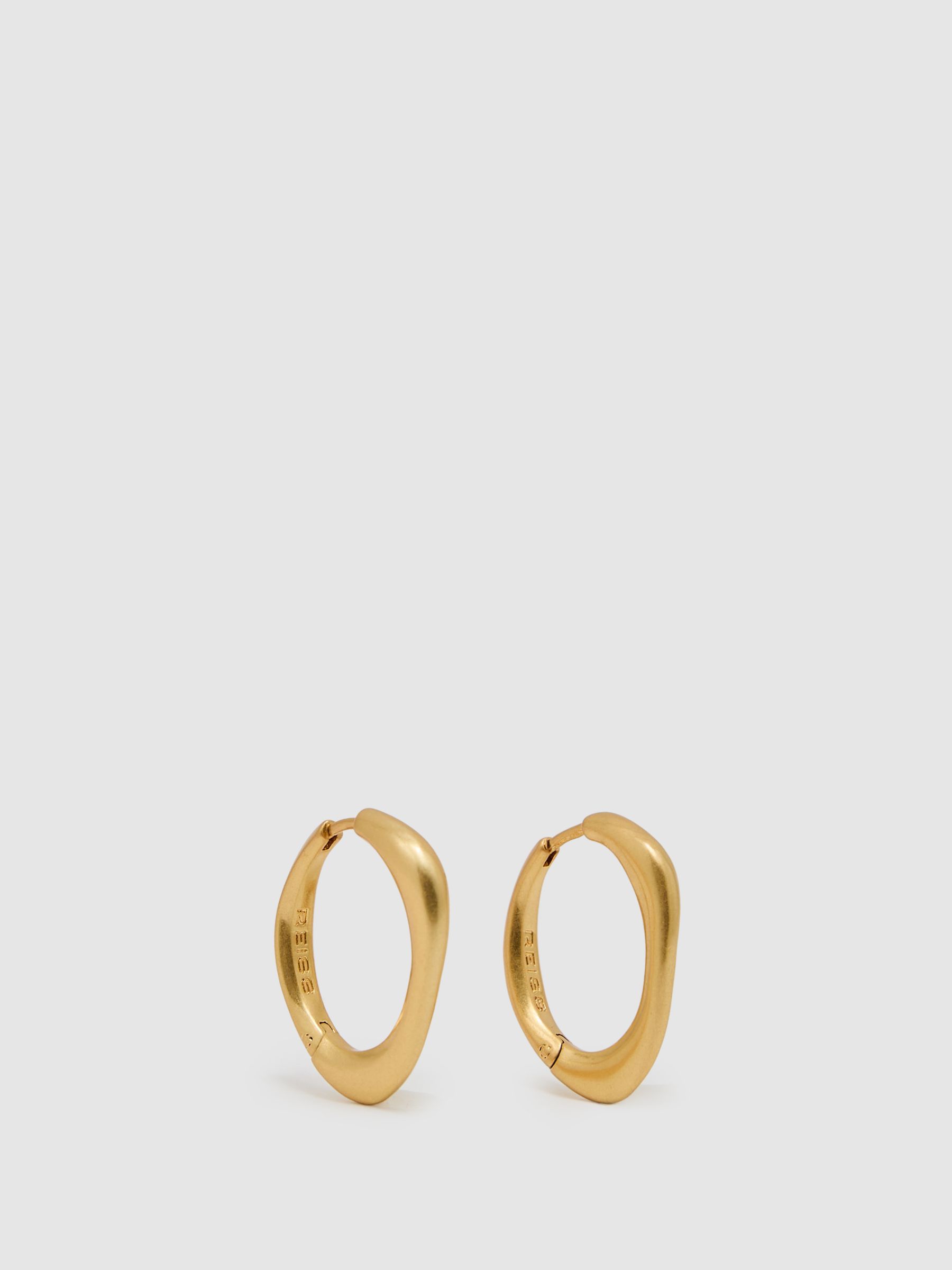 Smooth Curve Hoop Earrings in Gold - Image 2 of 4