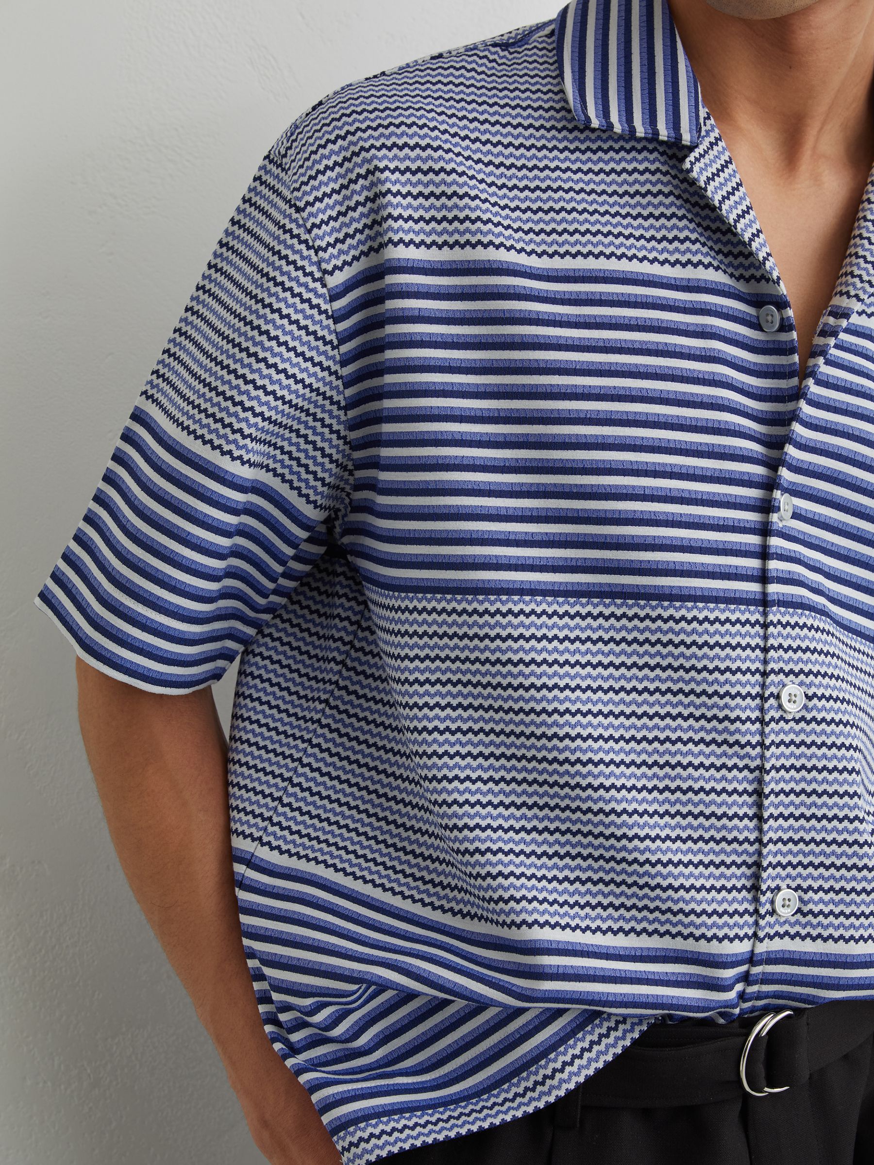 Striped Cuban-Collar Shirt with Cotton in Bright Blue - Image 5 of 7