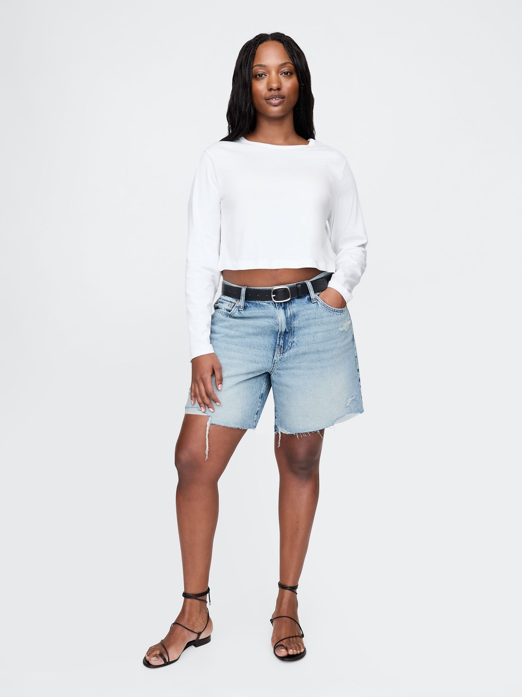 Medium Wash 8inch Mid Rise '90s Loose Denim Bermuda Shorts - Image 6 of 6 Medium Wash 8inch Mid Rise '90s Loose Denim Bermuda Shorts - Image 6 of 6