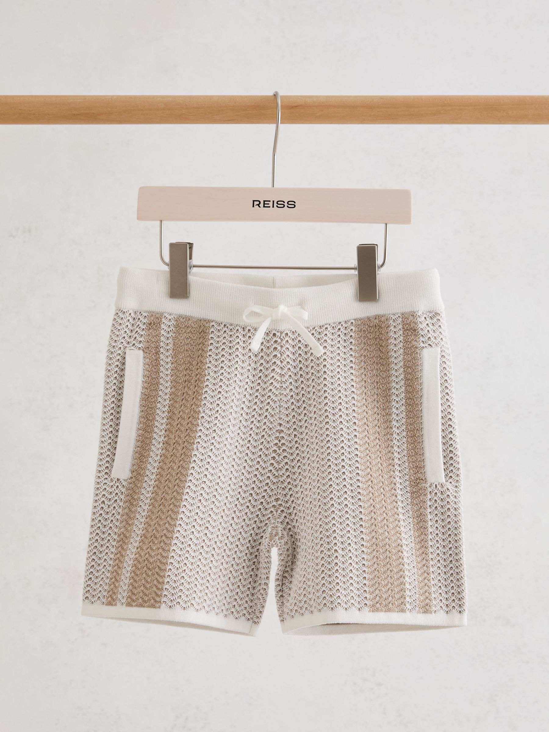 Short in Off White/Light Camel - Image 2 of 3
