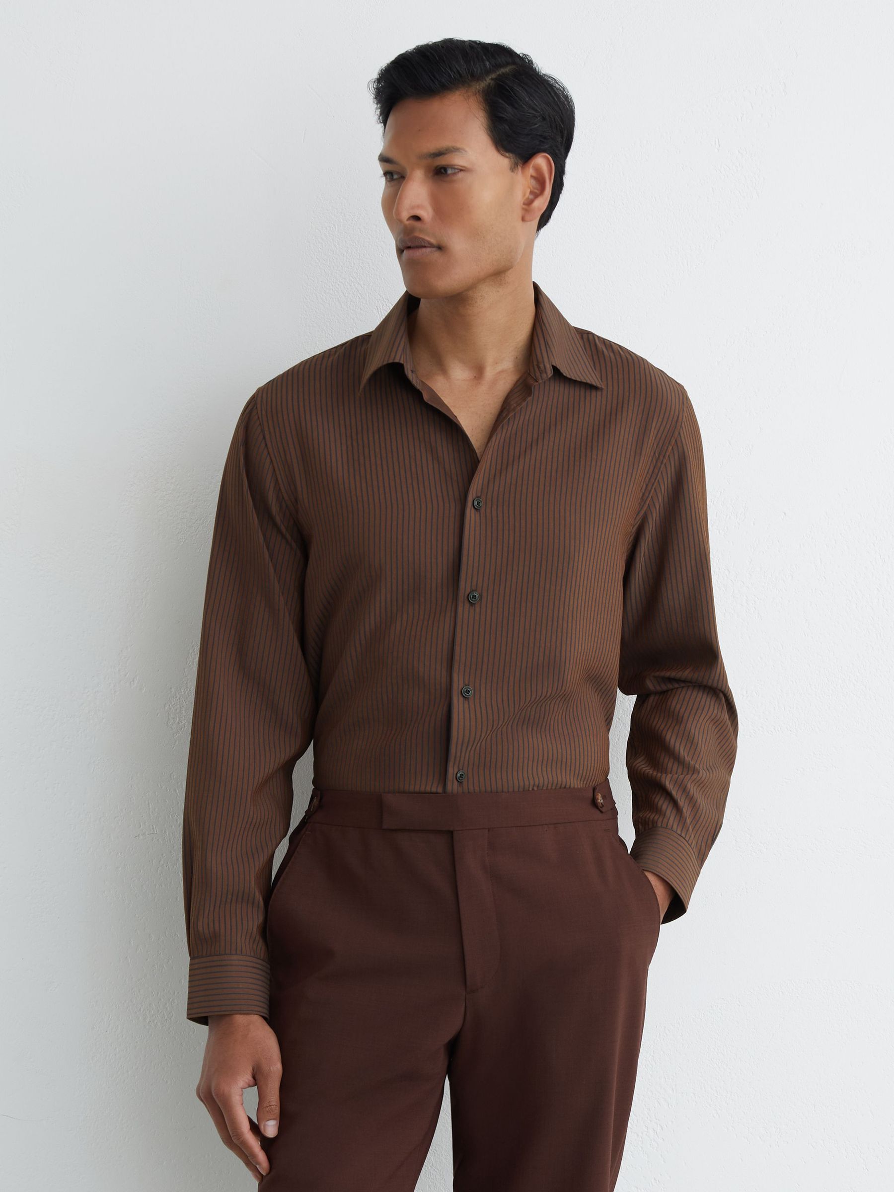 Shirt in Chocolate Brown - Image 4 of 8