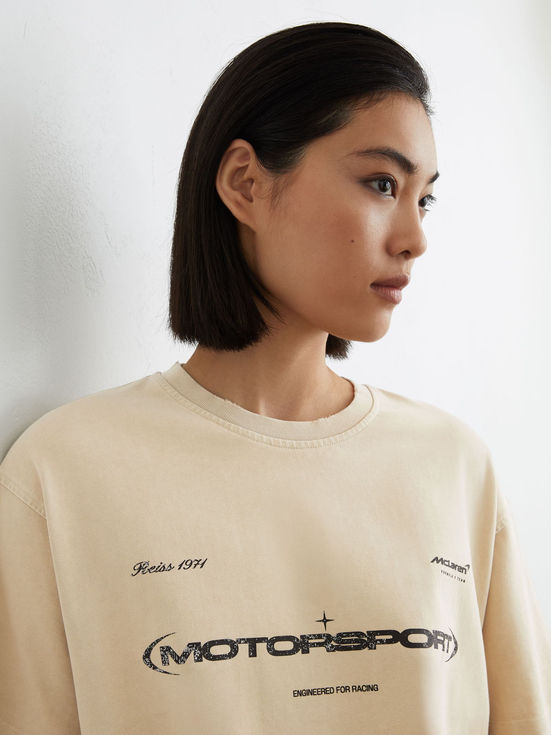 McLaren Racing Motorsport Washed T-Shirt Unisex-Fit in White - Image 6 of 8