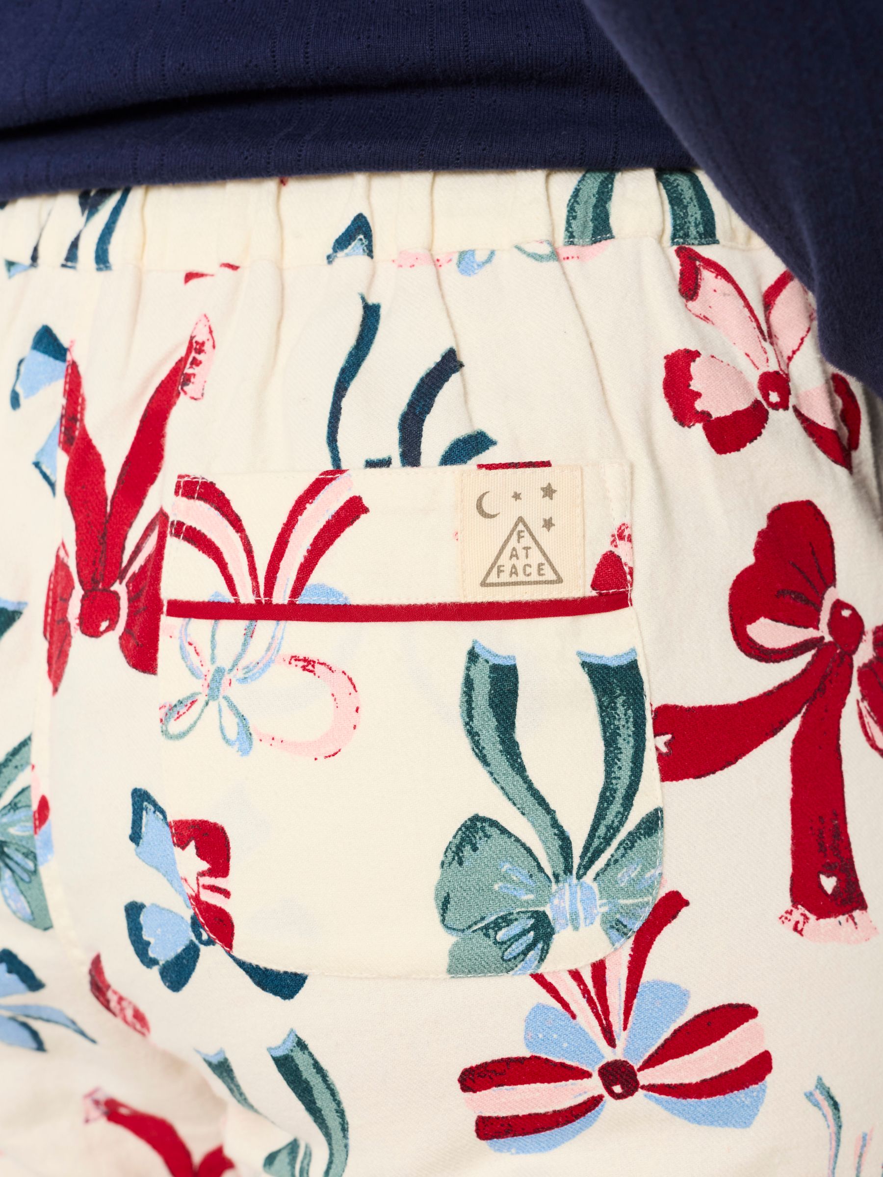 Eva Ivory Bow Pyjama Bottoms - Image 5 of 8