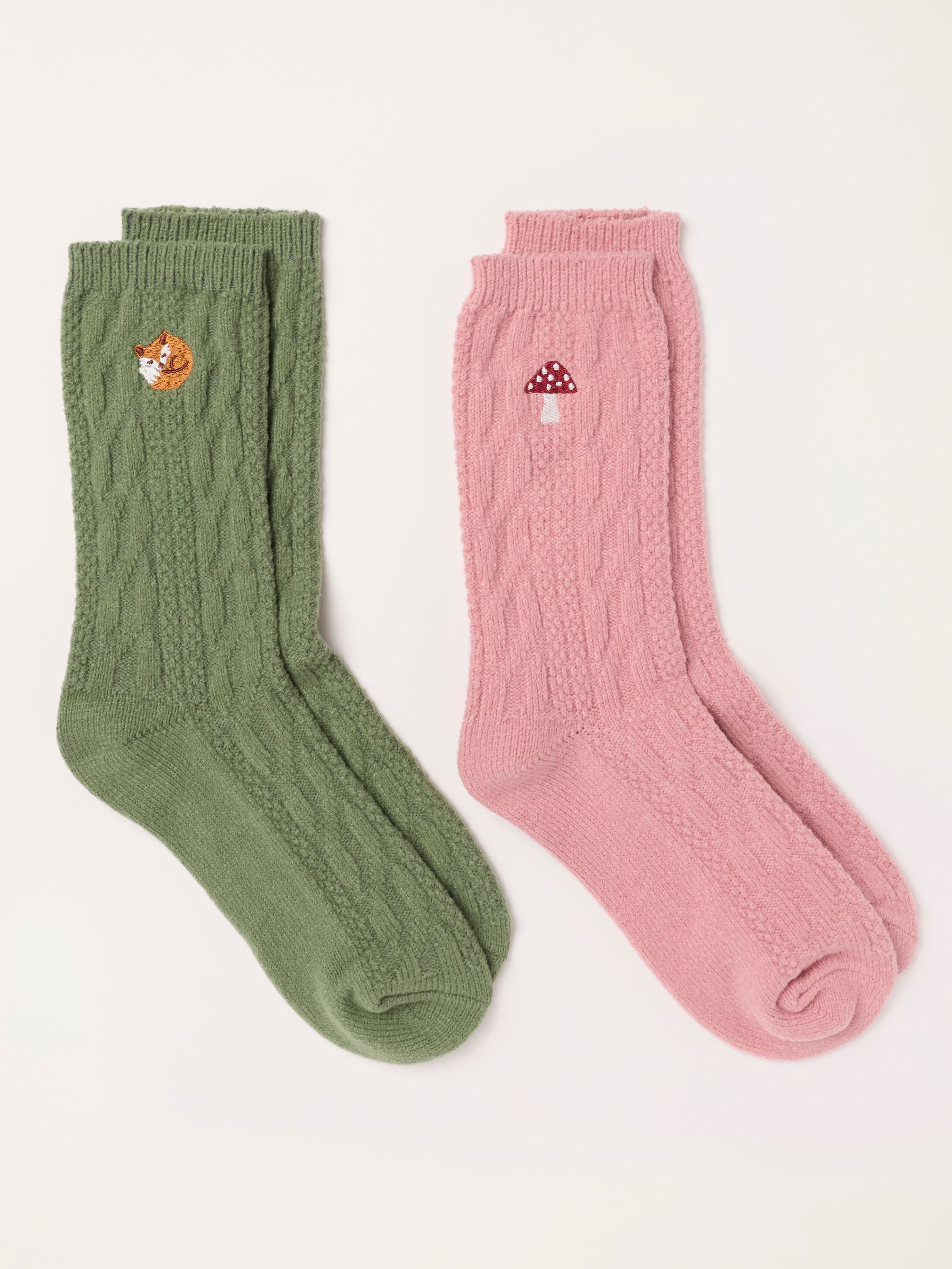 Green 2 Pairs of Cable Woodland Socks - Image 2 of 3
