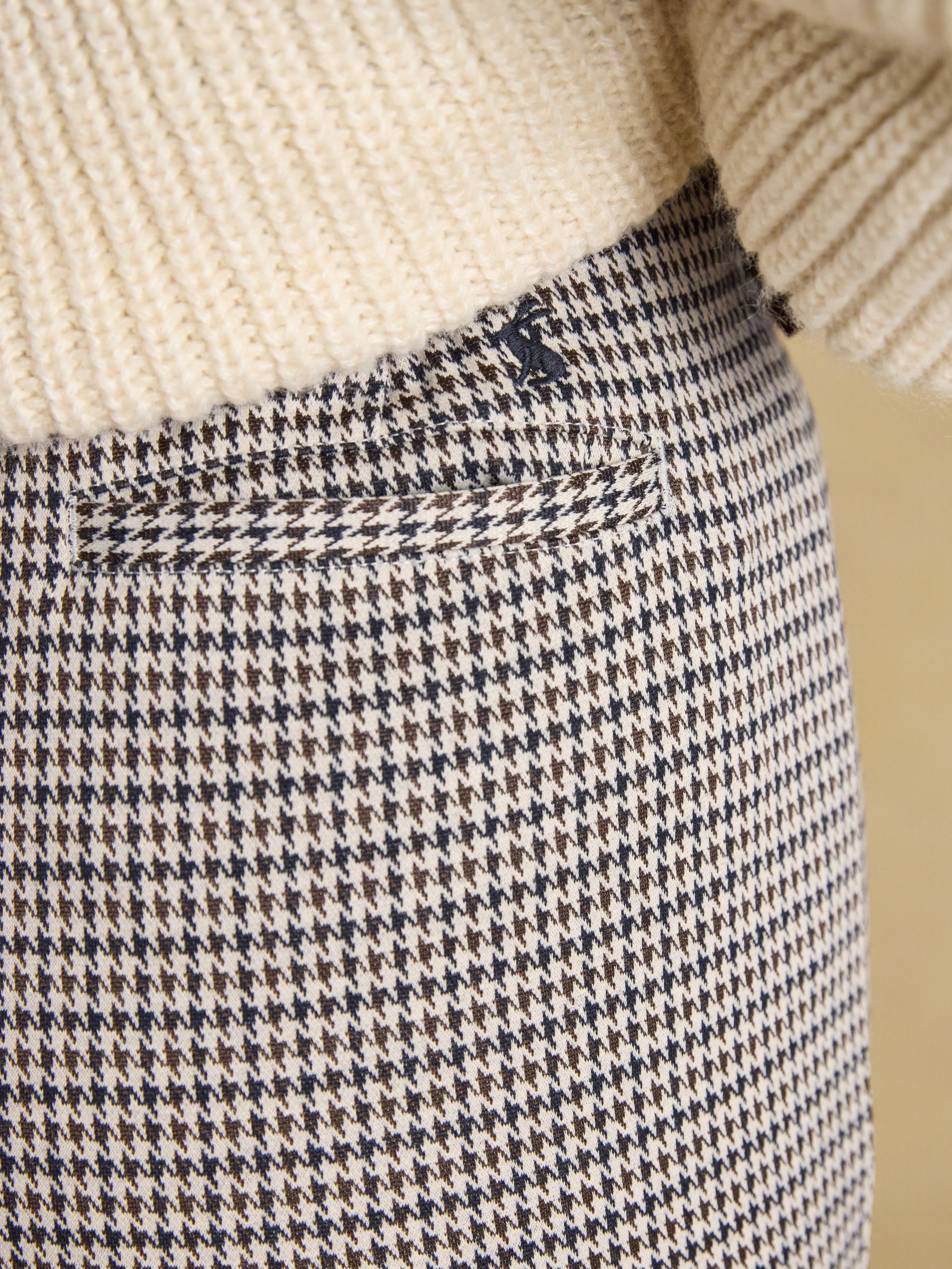 Mia Brown/Cream Dogtooth Skinny Elasticated Trousers - Image 7 of 8