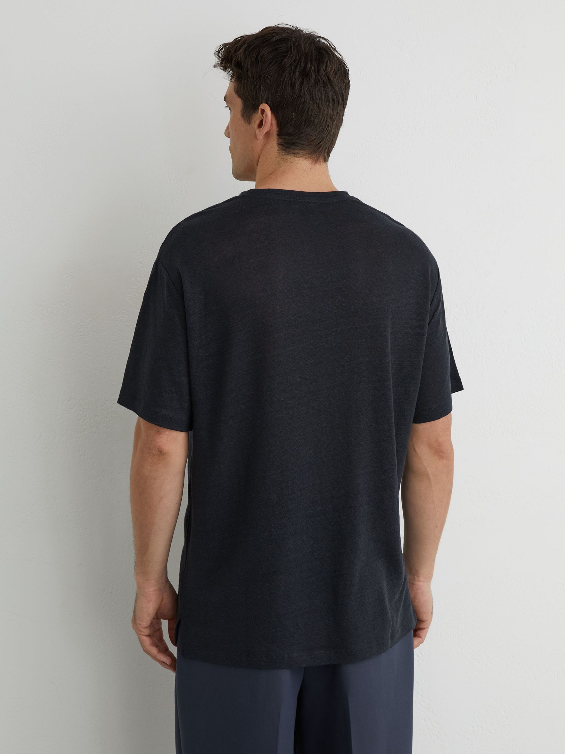 Linen Relaxed-Fit Crew-Neck T-Shirt in Navy - Image 5 of 6