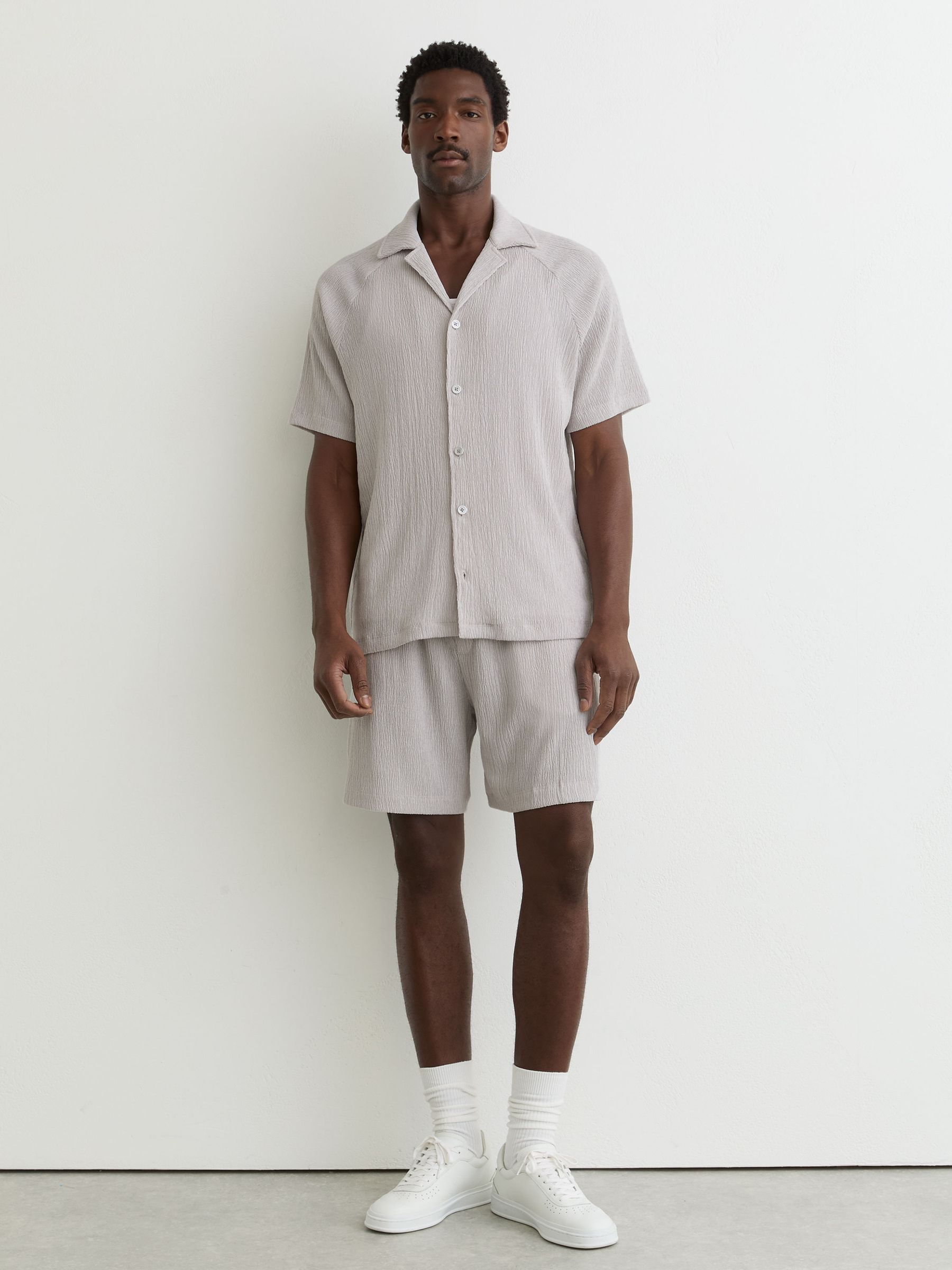 Textured Raglan Cuban-Collar Shirt in Silver - Image 3 of 6