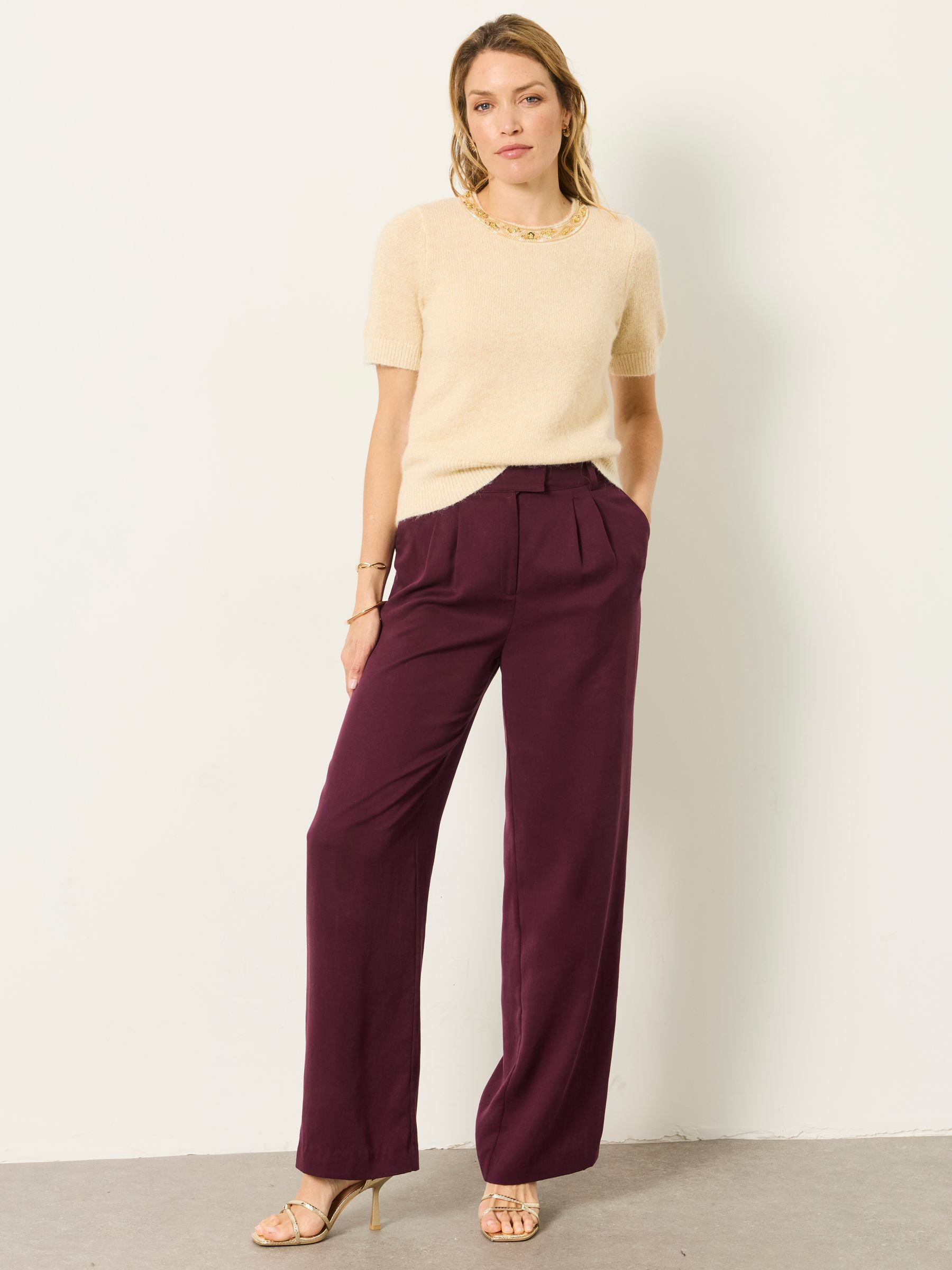 Ivory Embellished Collar Knit Top - Image 5 of 7