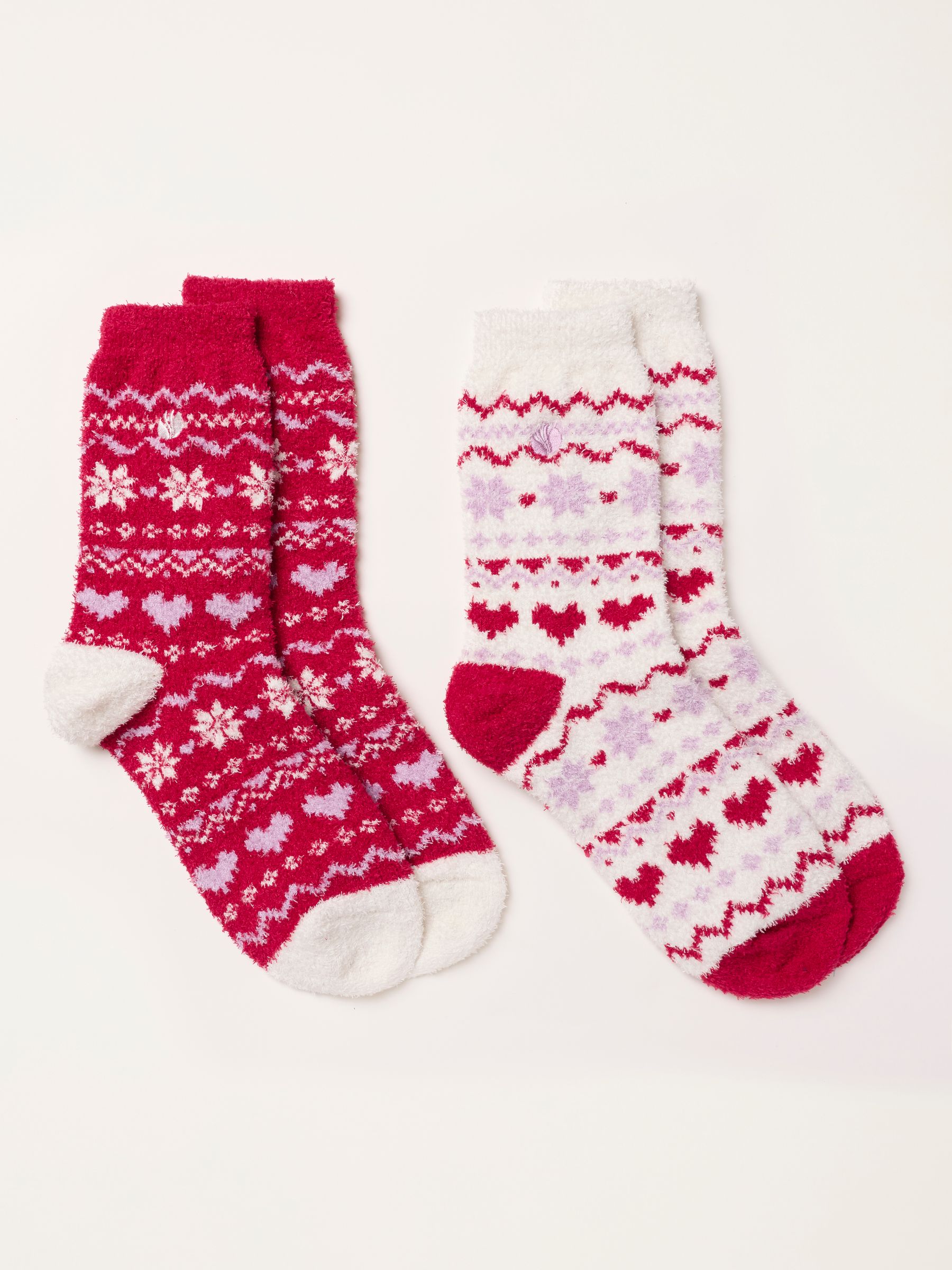 2 Pack Red/White Fairisle Fluffy Socks - Image 2 of 2