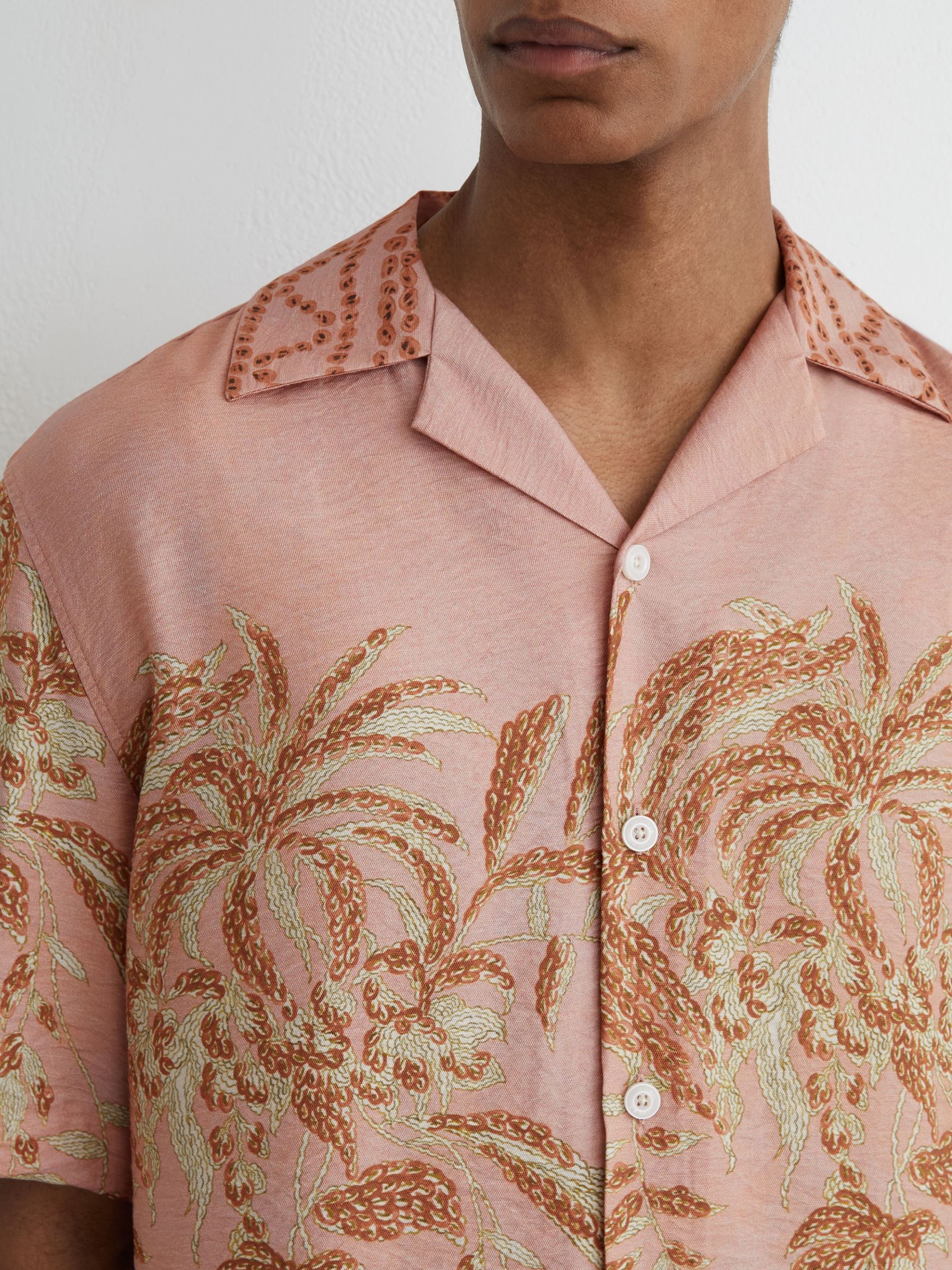 Palm-Print Cuban-Collar Shirt in Pink - Image 5 of 7