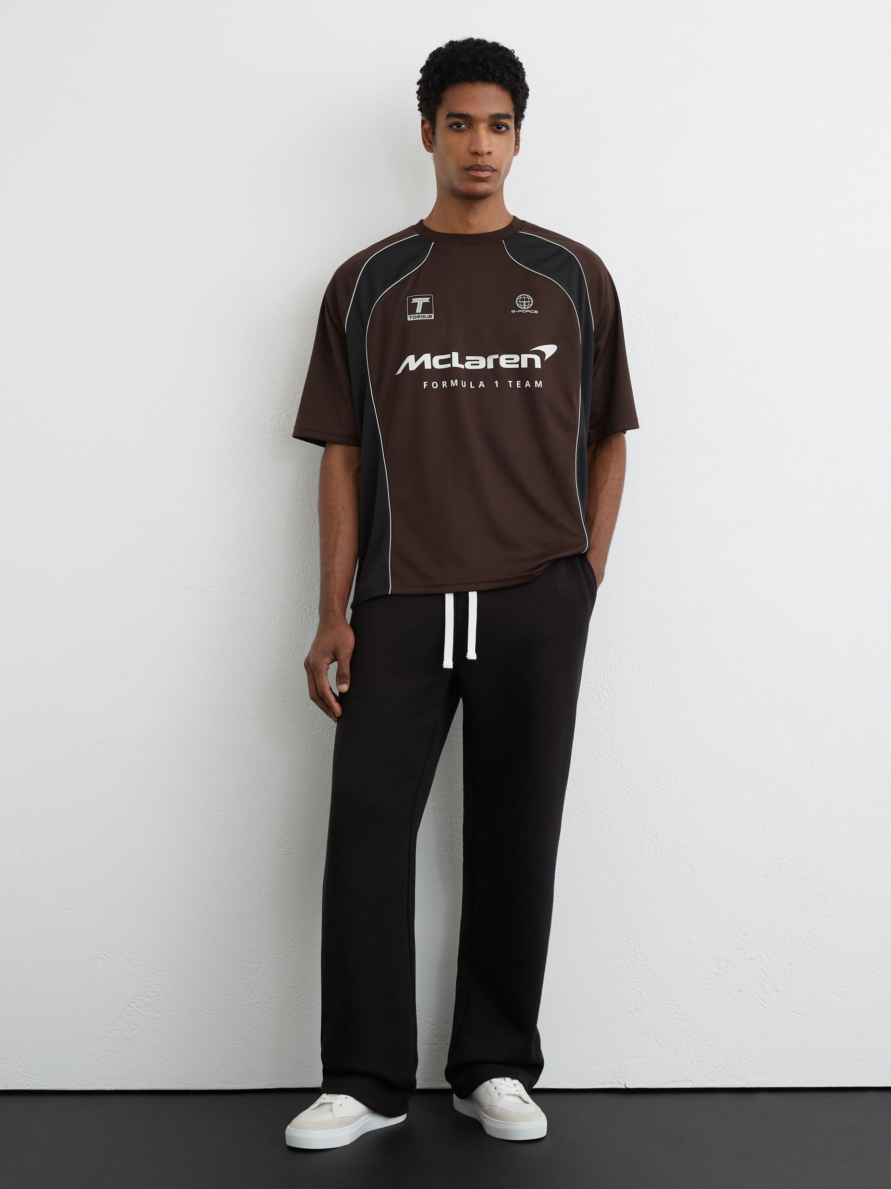 McLaren Racing Relaxed Contrast Driver T-Shirt Unisex-Fit in Chocolate Brown - Image 3 of 10